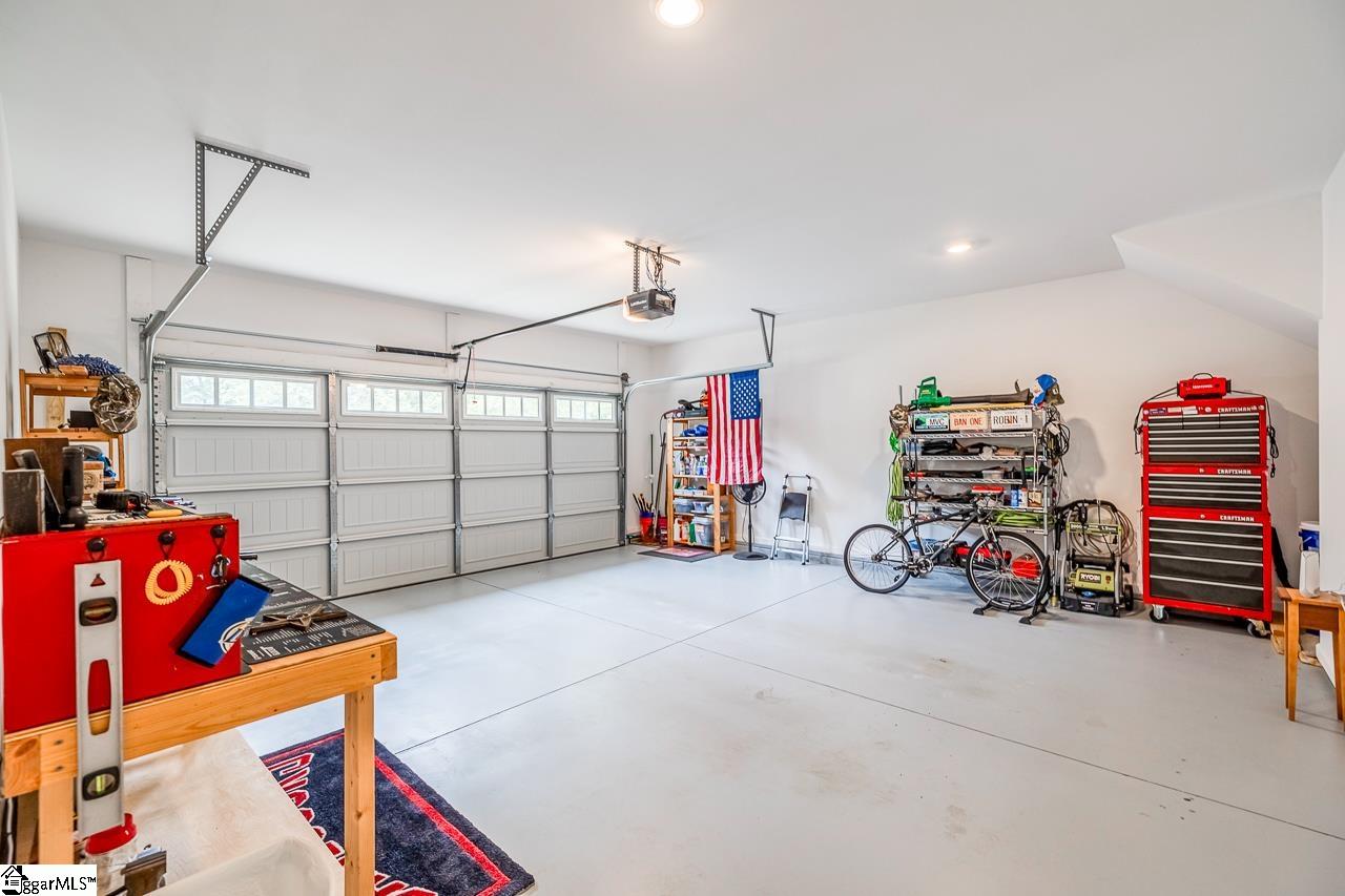 12 Pineglen Court Simpsonville, SC 29680