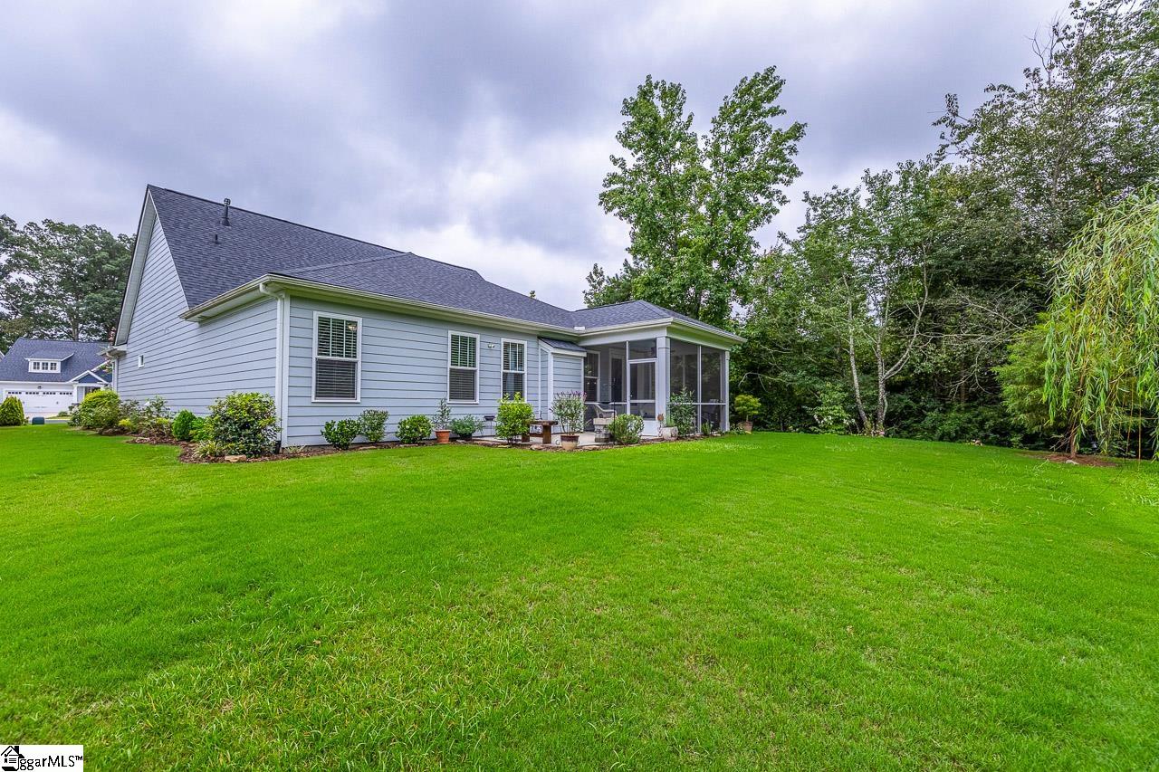 12 Pineglen Court Simpsonville, SC 29680