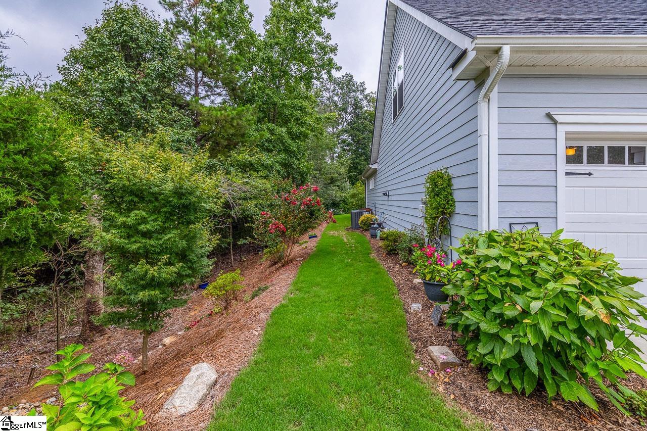 12 Pineglen Court Simpsonville, SC 29680