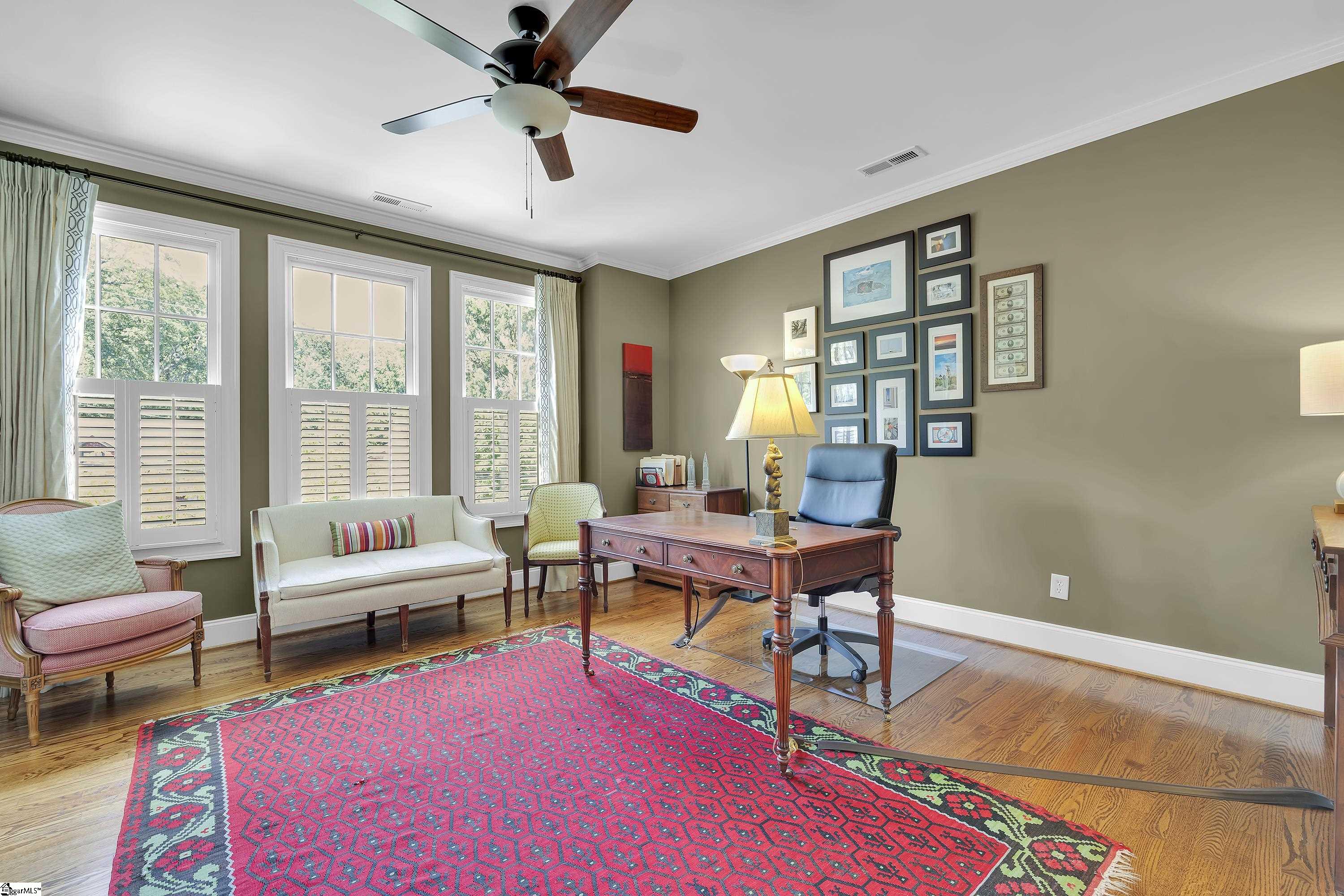 704 Crescent Avenue Greenville, SC 29601