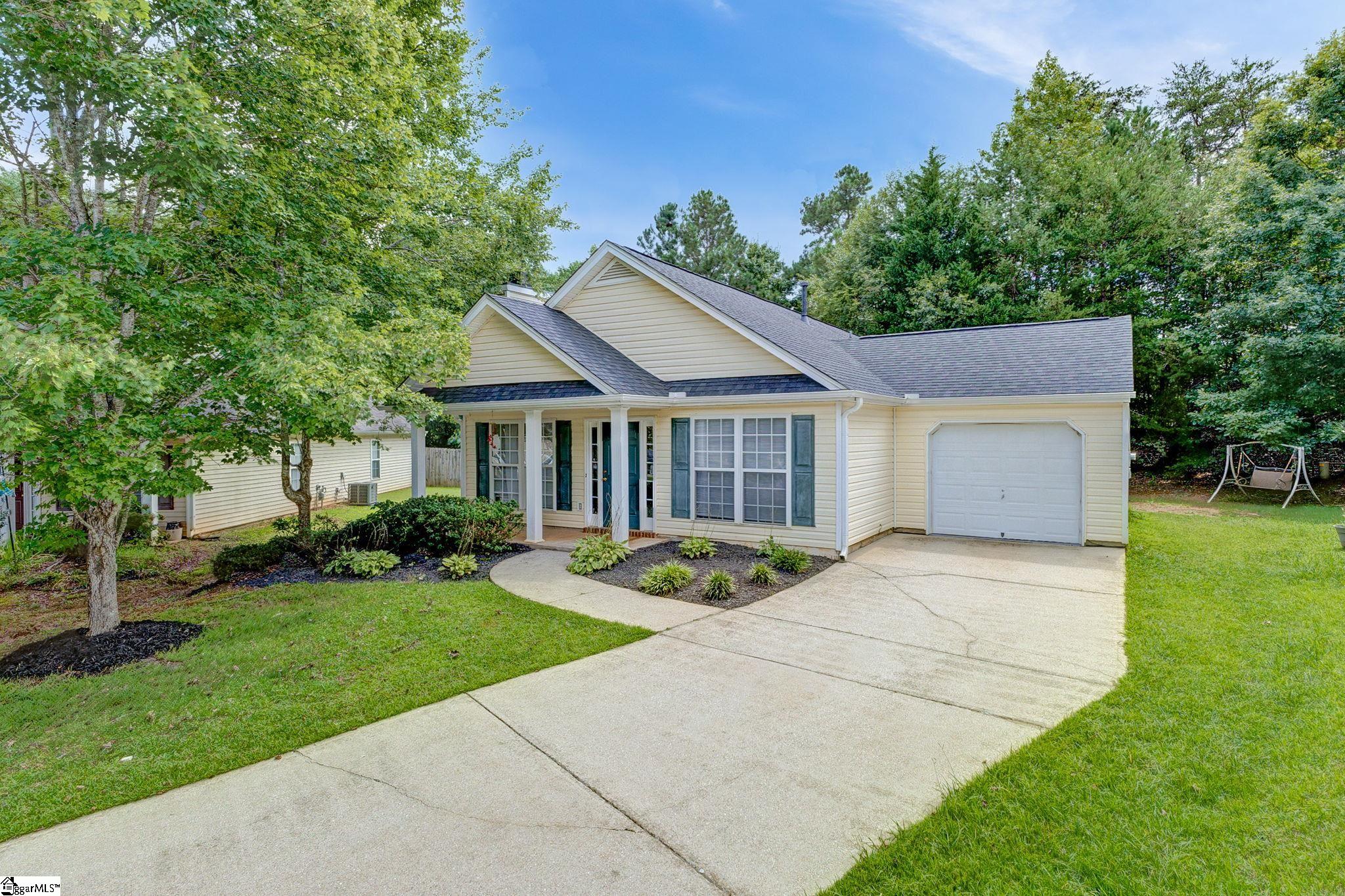 530 Glenlea Lane Greenville, SC 29617