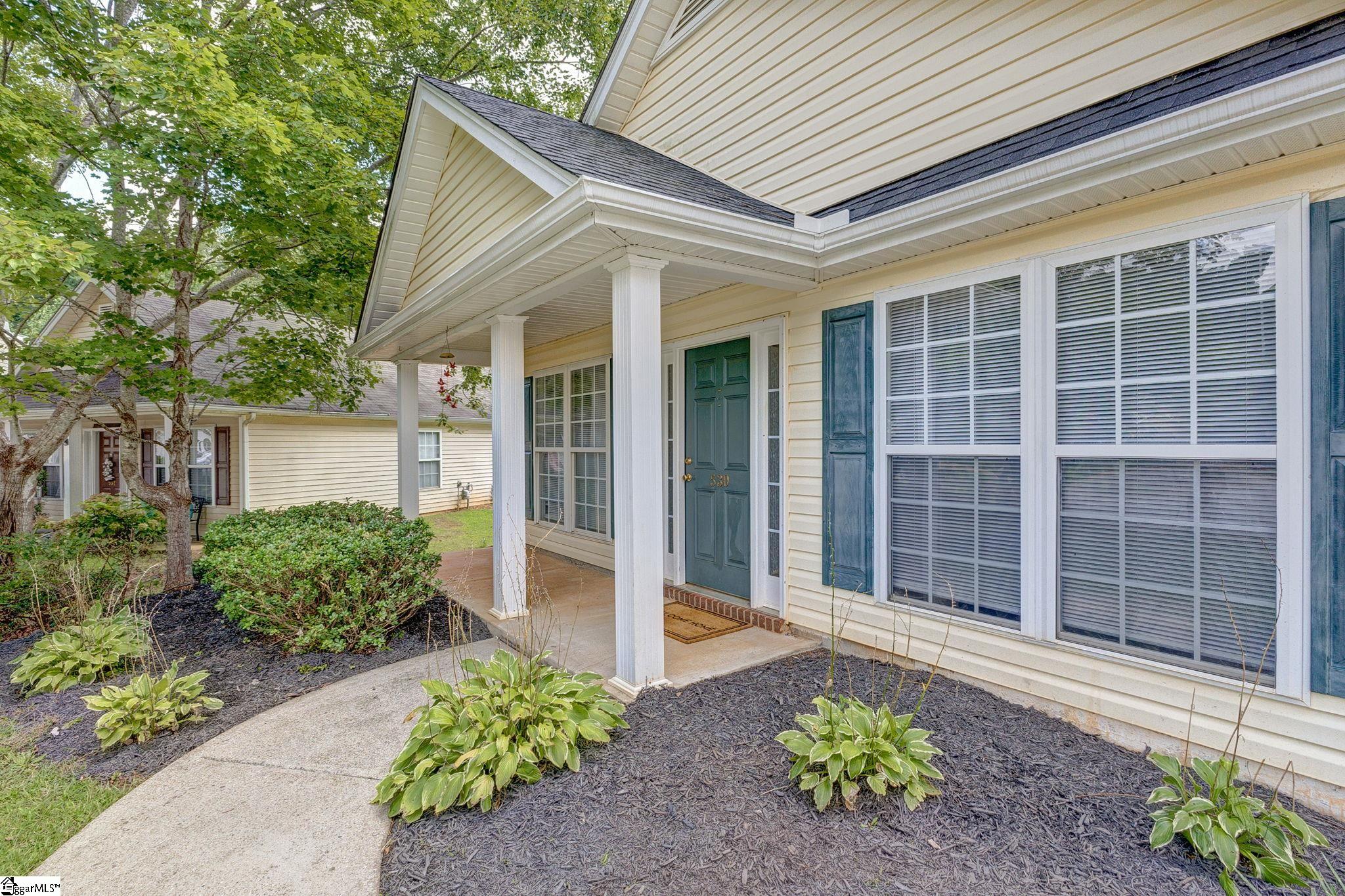 530 Glenlea Lane Greenville, SC 29617