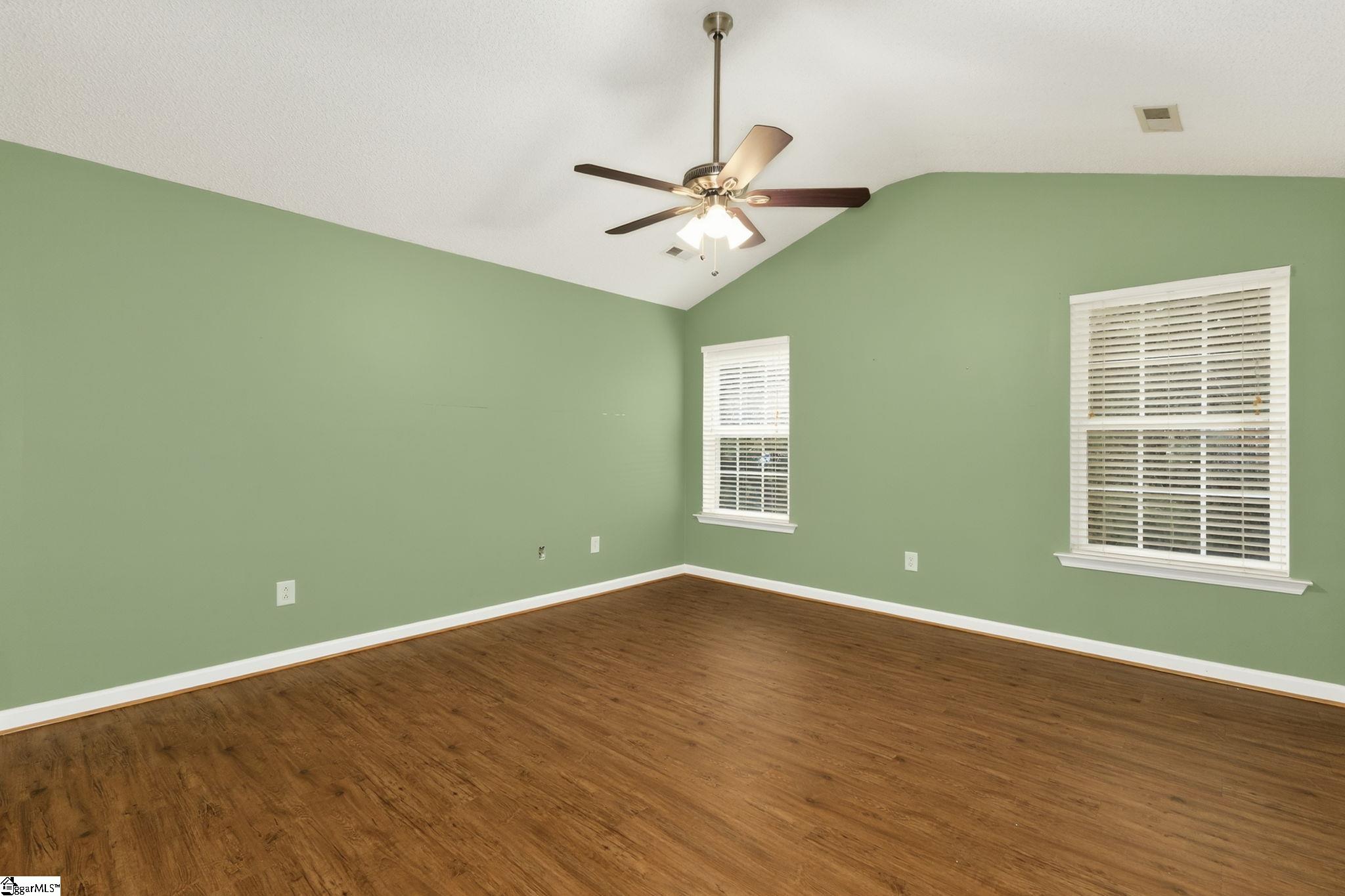 530 Glenlea Lane Greenville, SC 29617