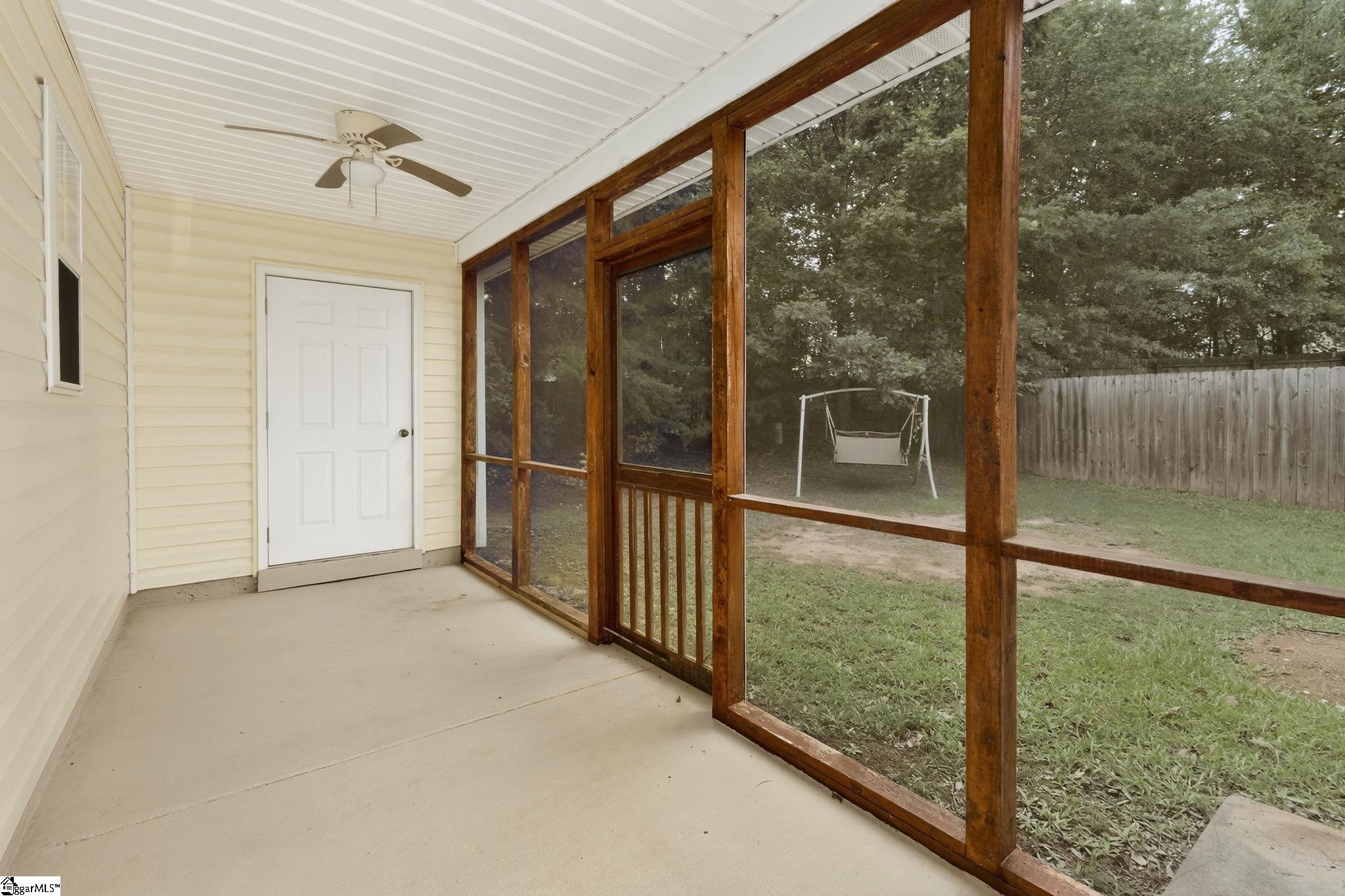530 Glenlea Lane Greenville, SC 29617