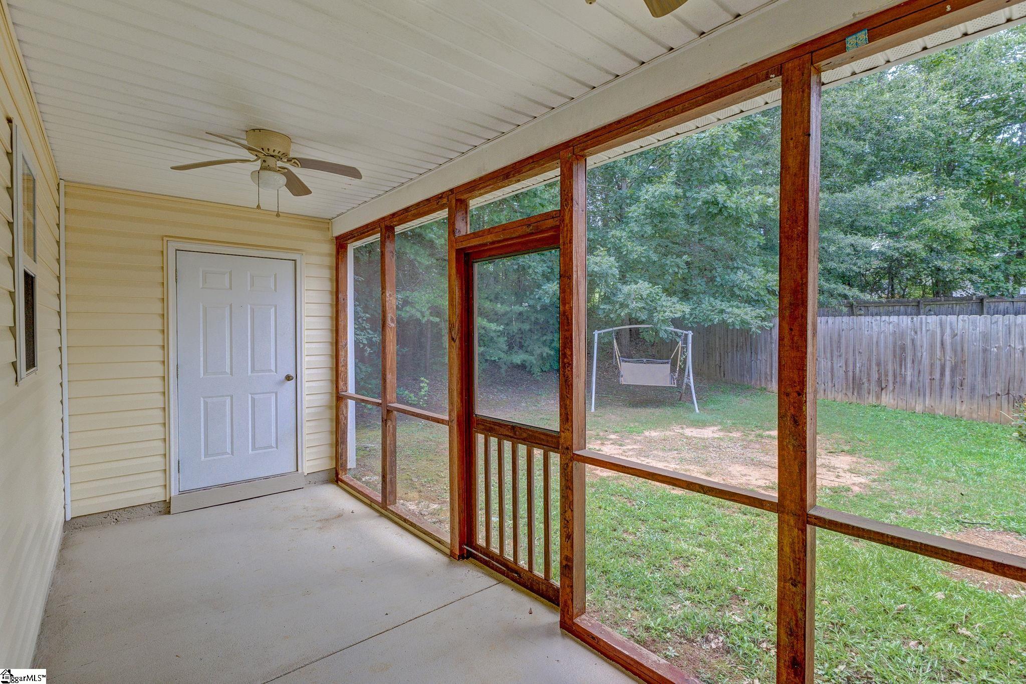 530 Glenlea Lane Greenville, SC 29617