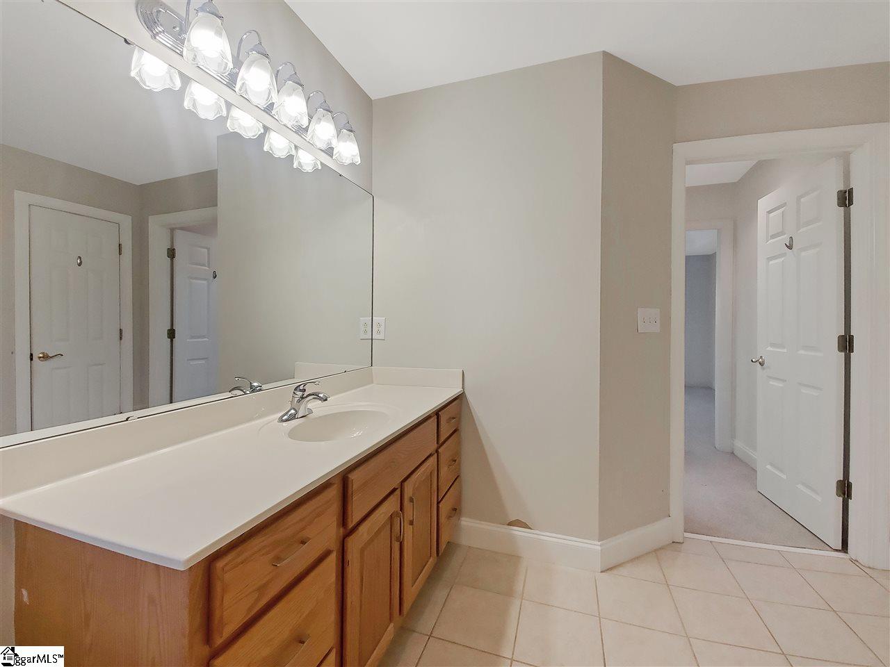 11 Tupelo Court Greenville, SC 29609