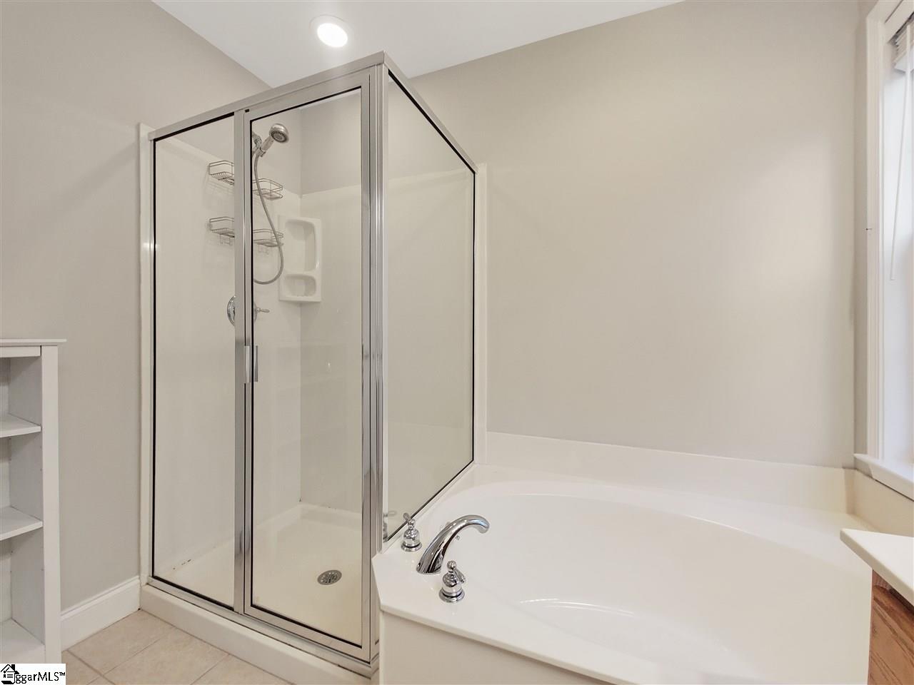11 Tupelo Court Greenville, SC 29609