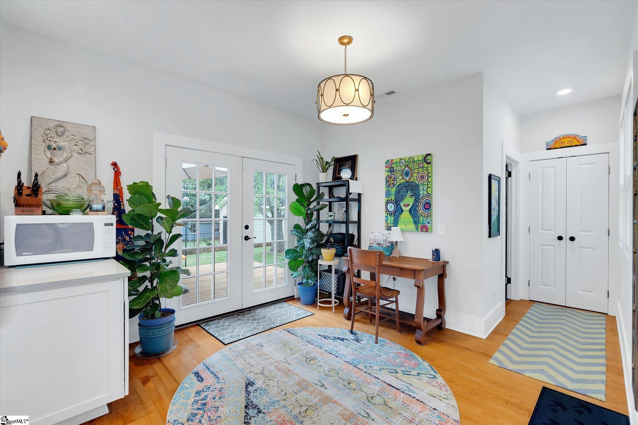 305 E A Avenue Easley, SC 29641