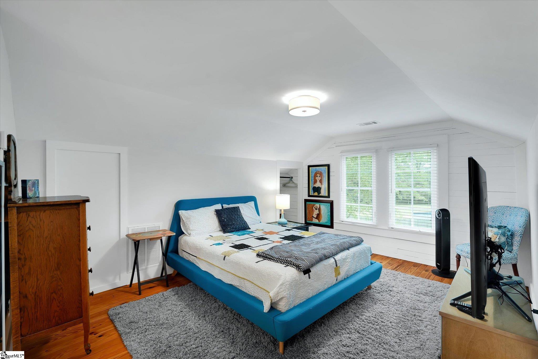 305 E A Avenue Easley, SC 29641