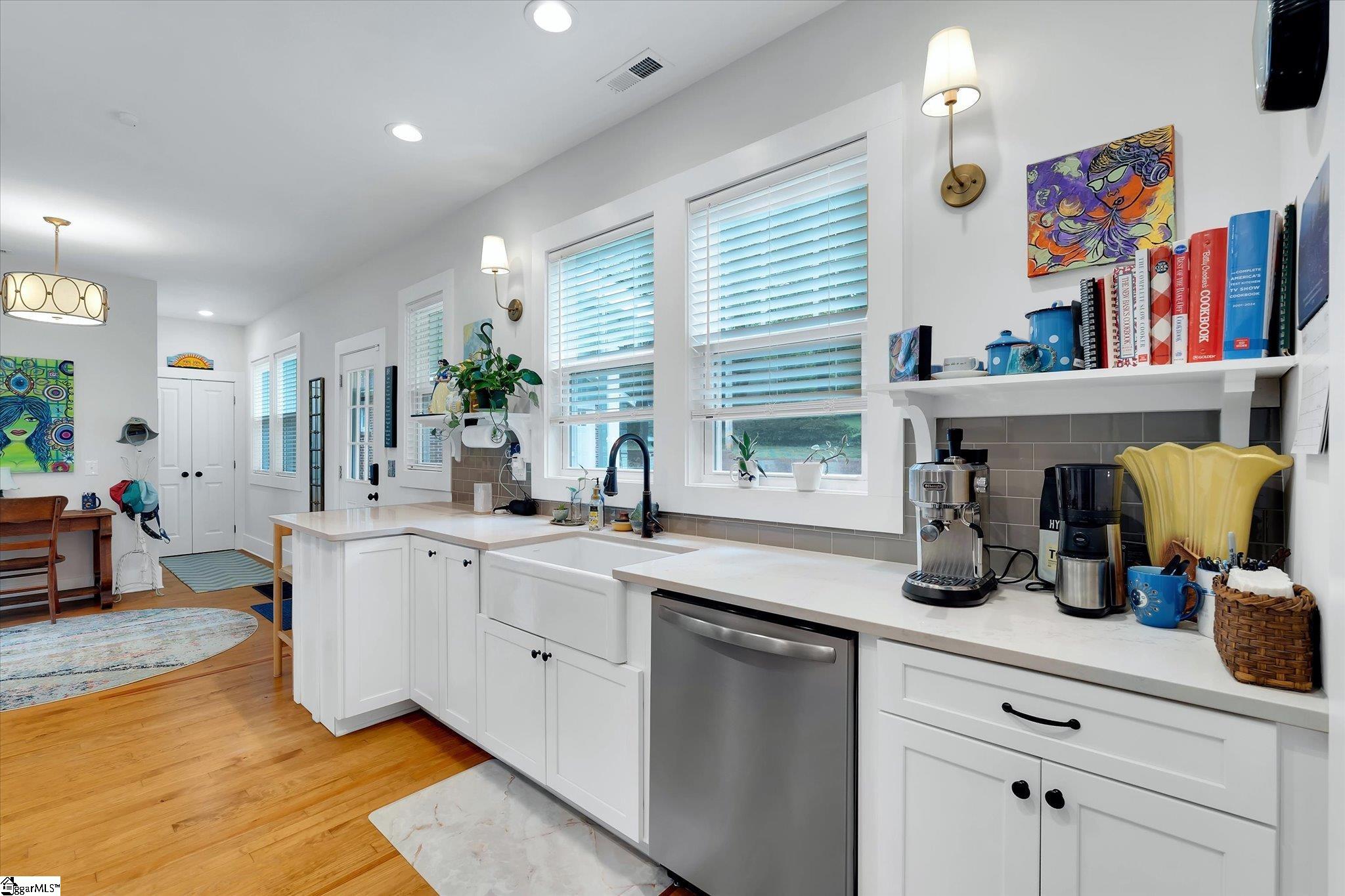 305 E A Avenue Easley, SC 29641