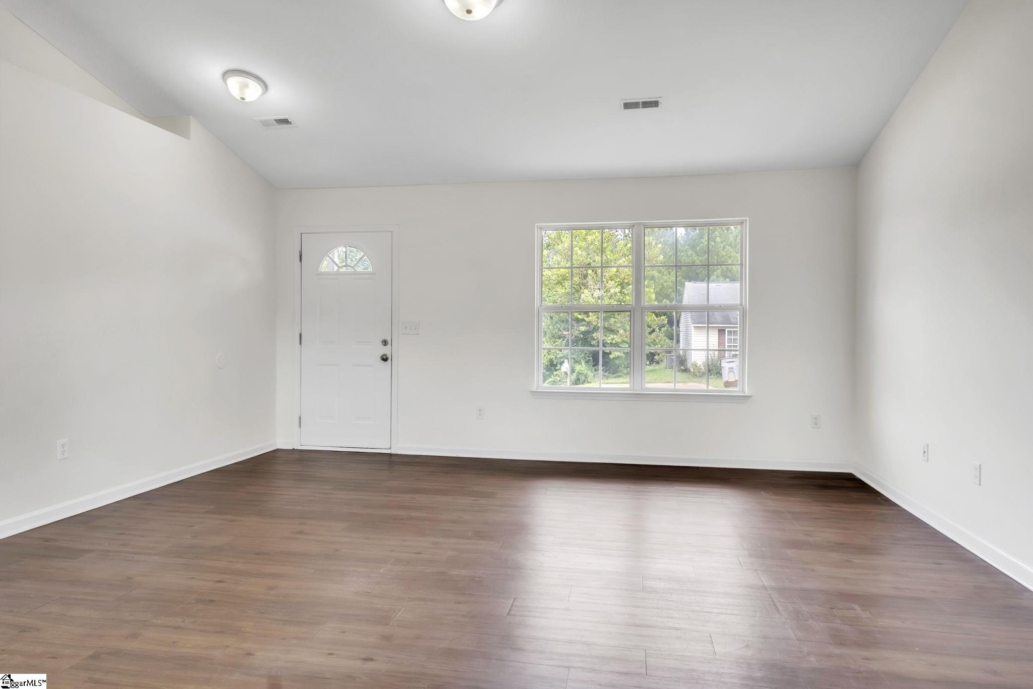 209 Riverbreeze Road Greenville, SC 29611