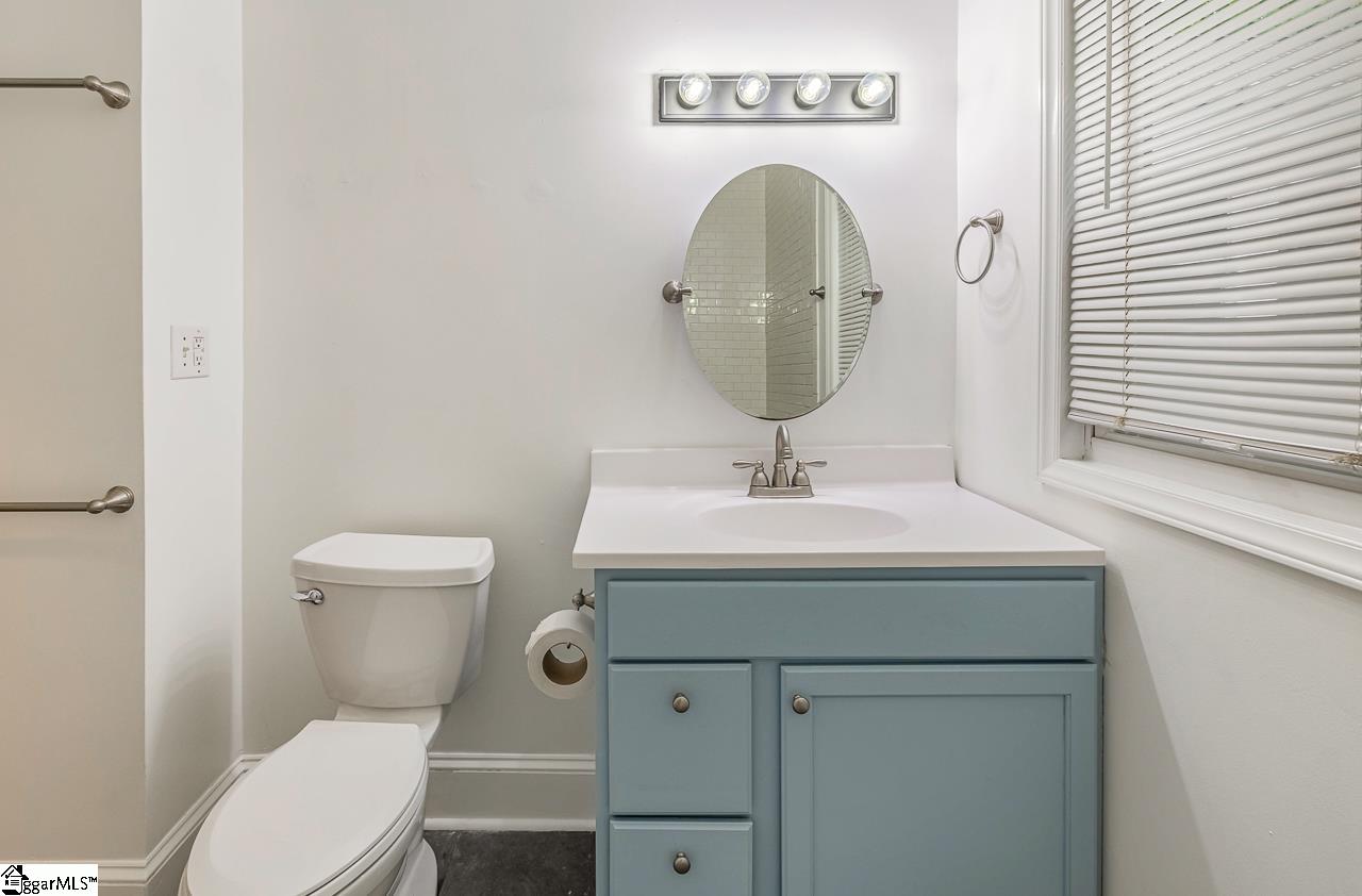 131 S Cleveland Park Drive Spartanburg, SC 29303