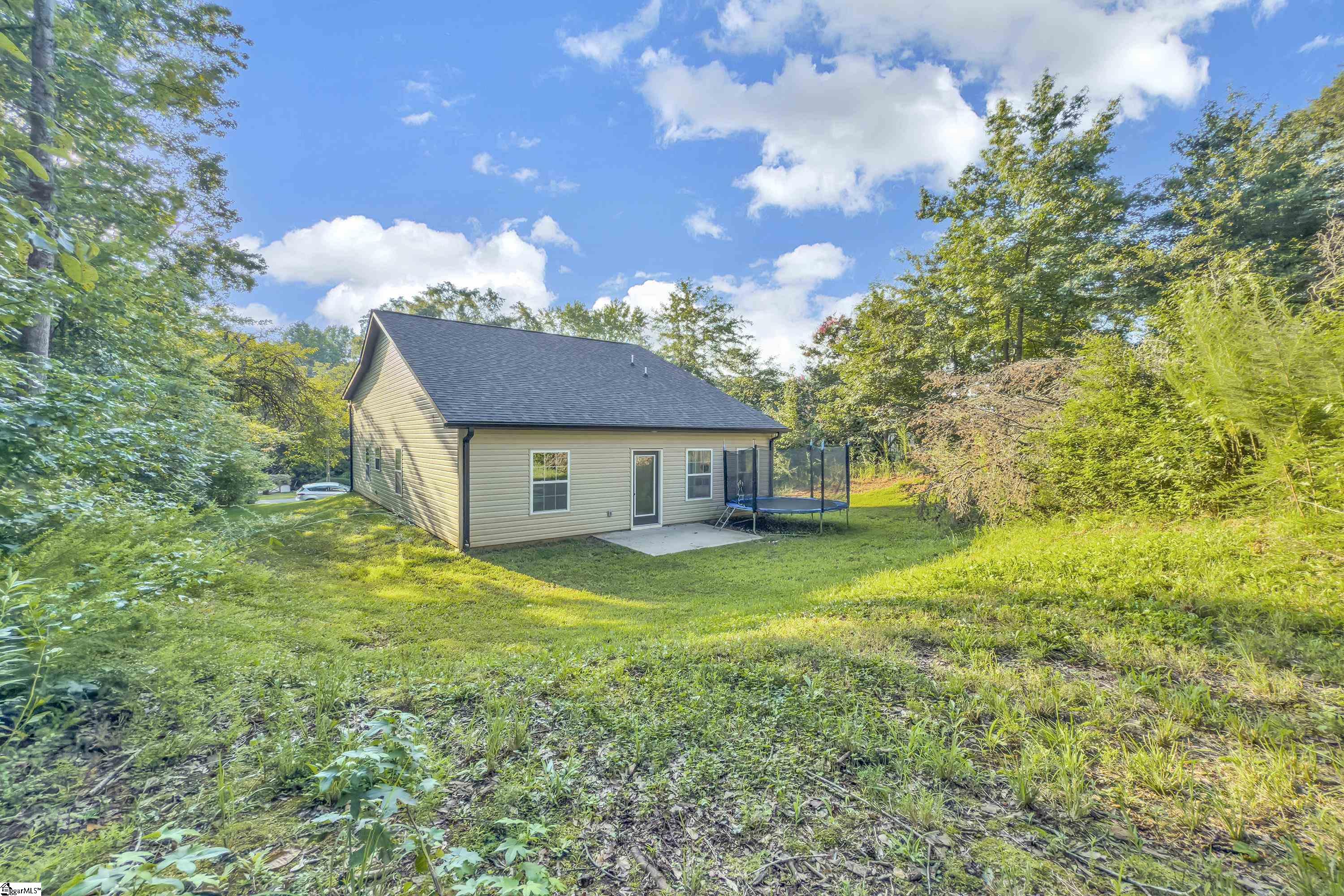 128 Broad Street Wellford, SC 29385