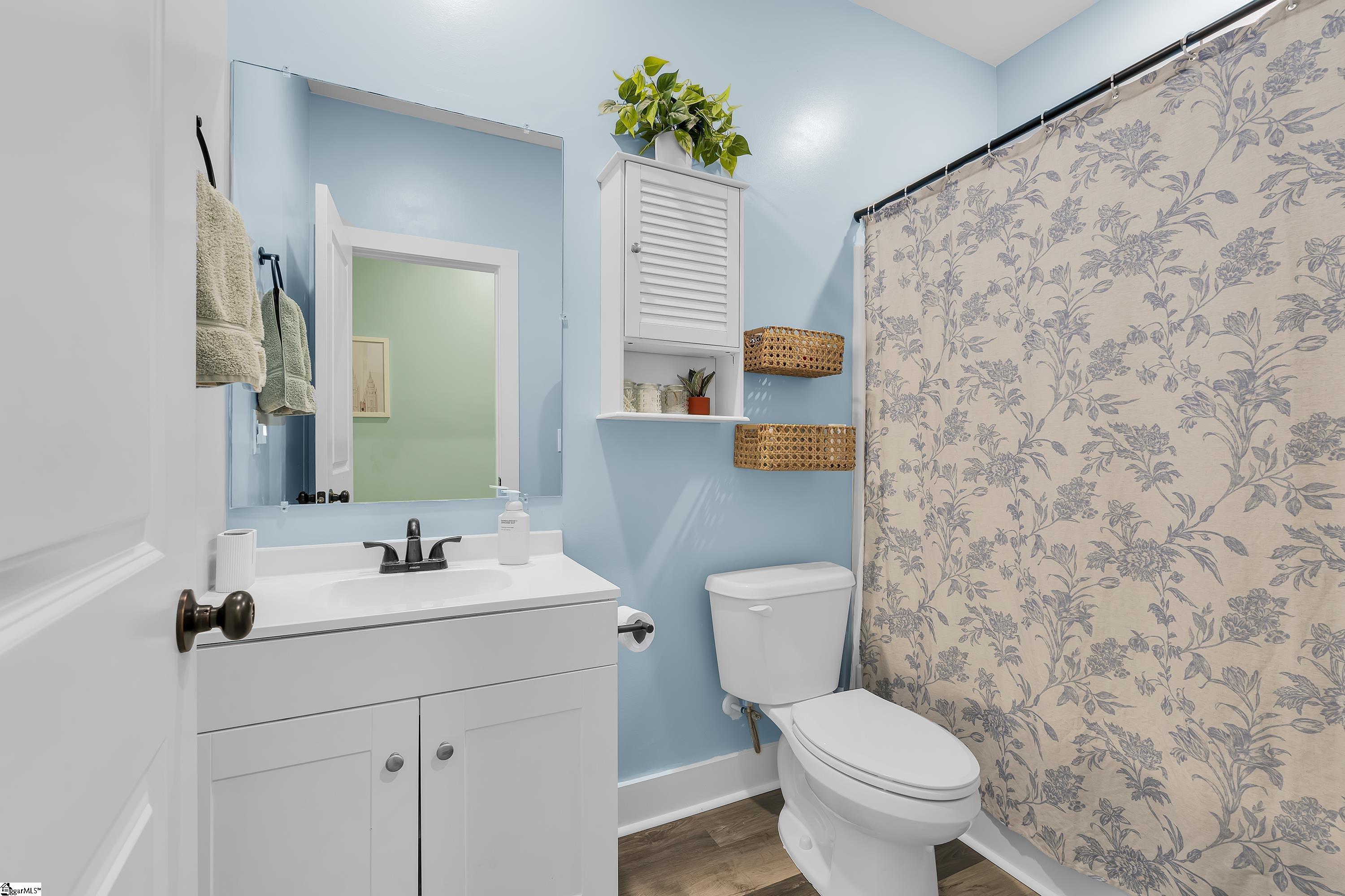 128 Broad Street Wellford, SC 29385