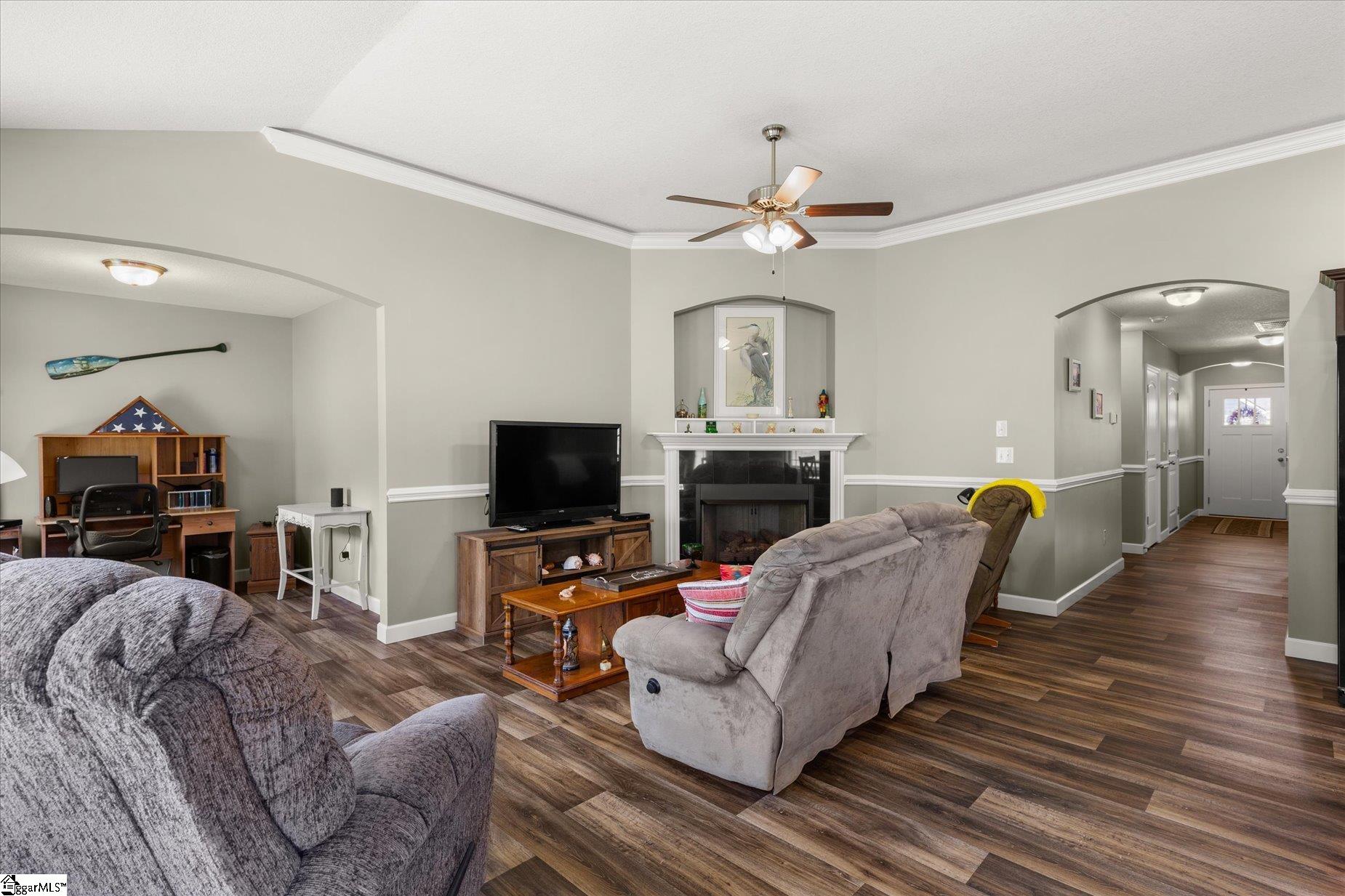 906 John Thomas Way Greer, SC 29651