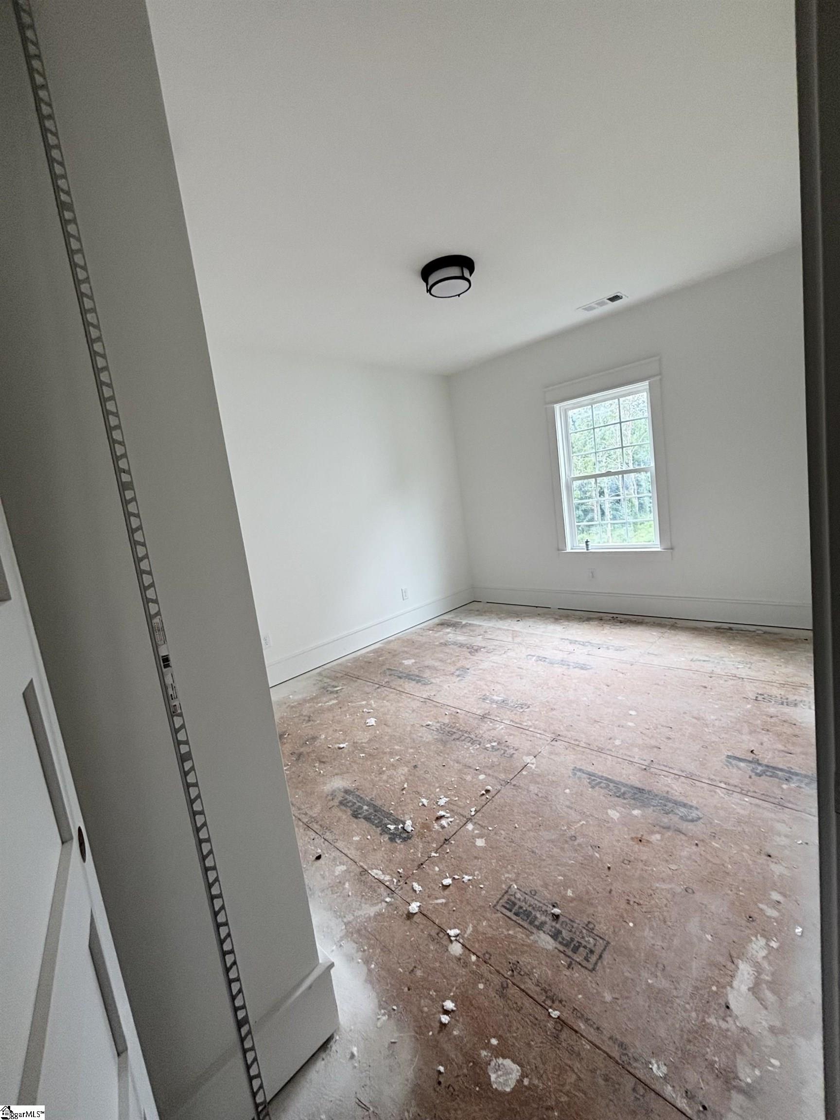 1015 Tudor Cottage Trail Boiling Springs, SC 29316