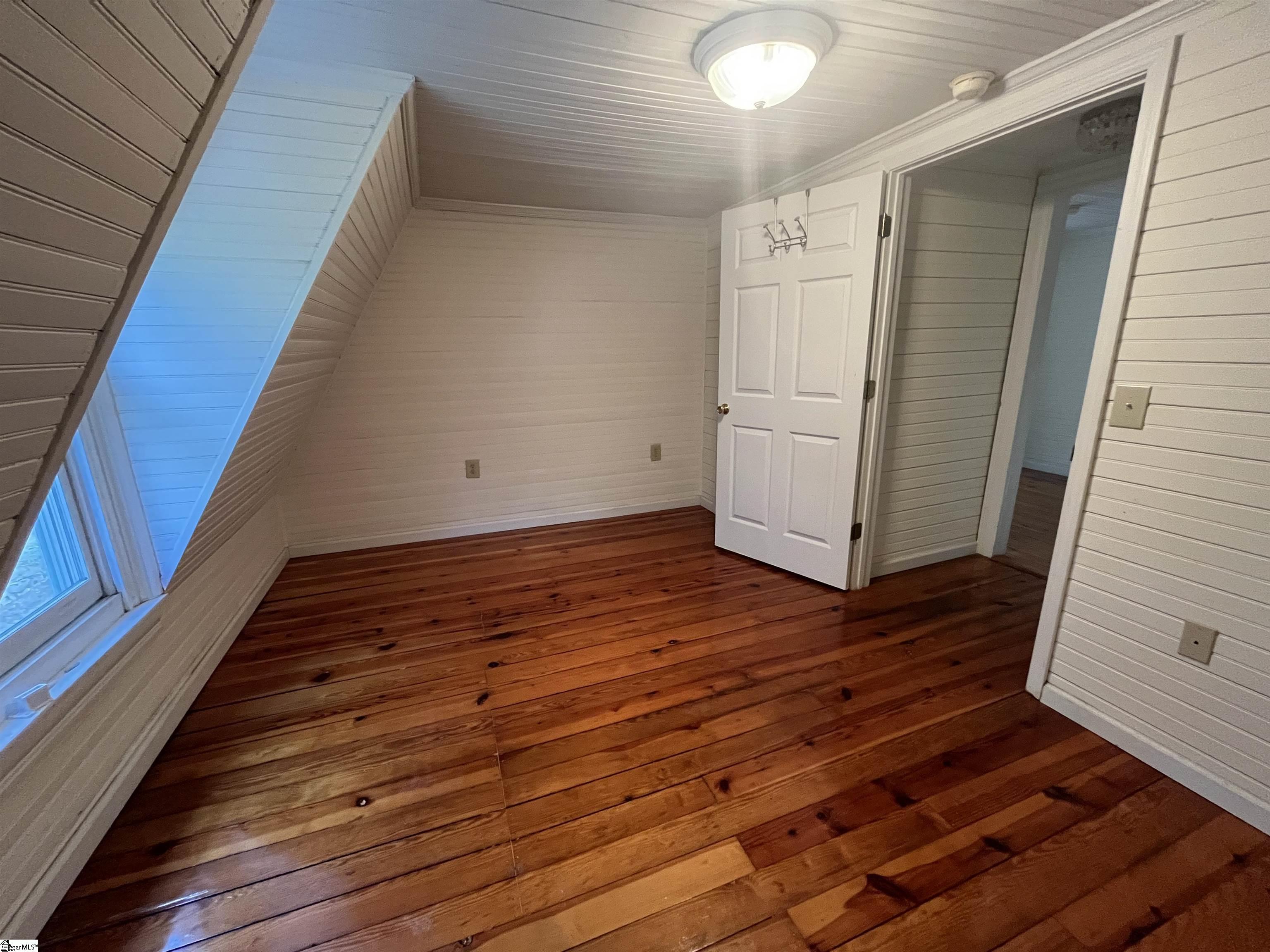 606 W South Broad Street Walhalla, SC 29691