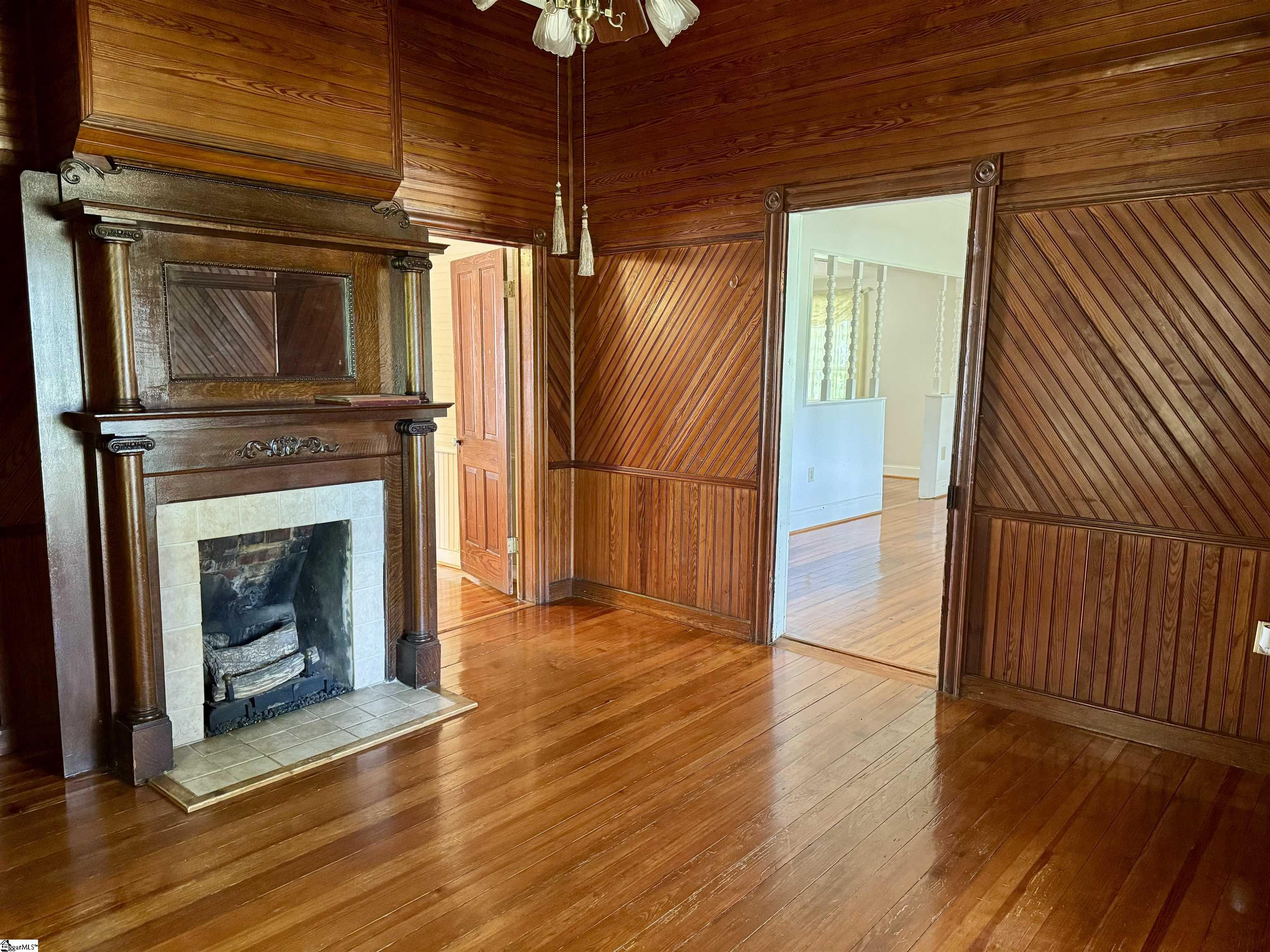 606 W South Broad Street Walhalla, SC 29691