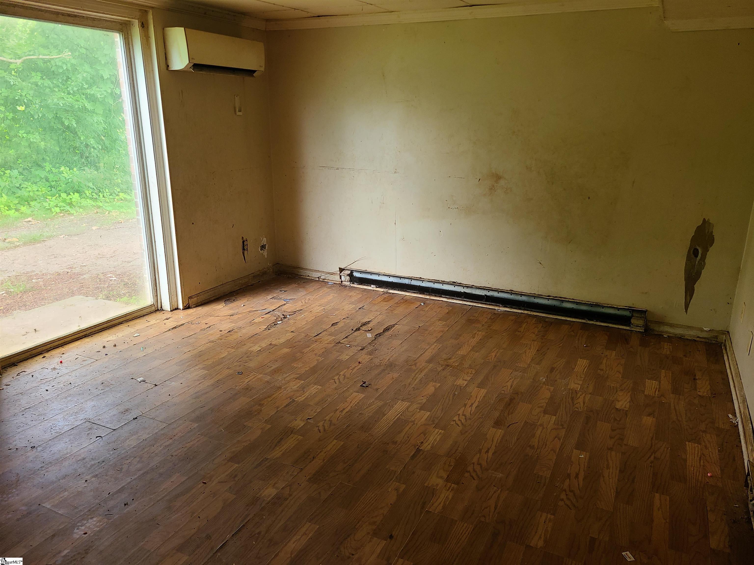 200 Morris Street Central, SC 29630