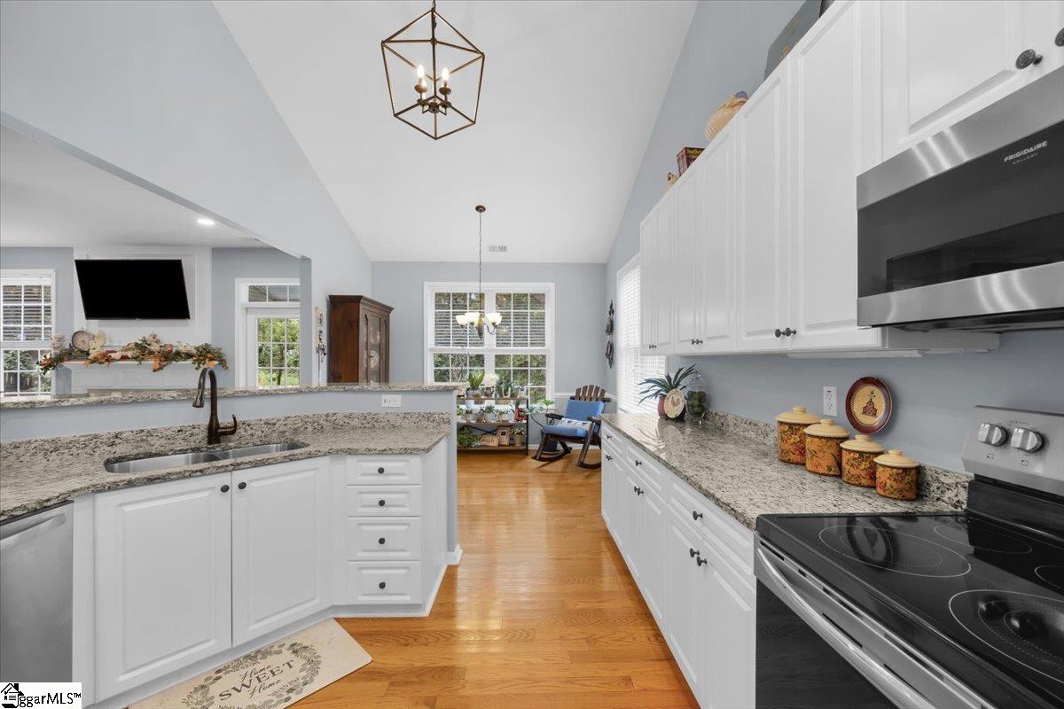 5 Whiffletree Drive Simpsonville, SC 29680