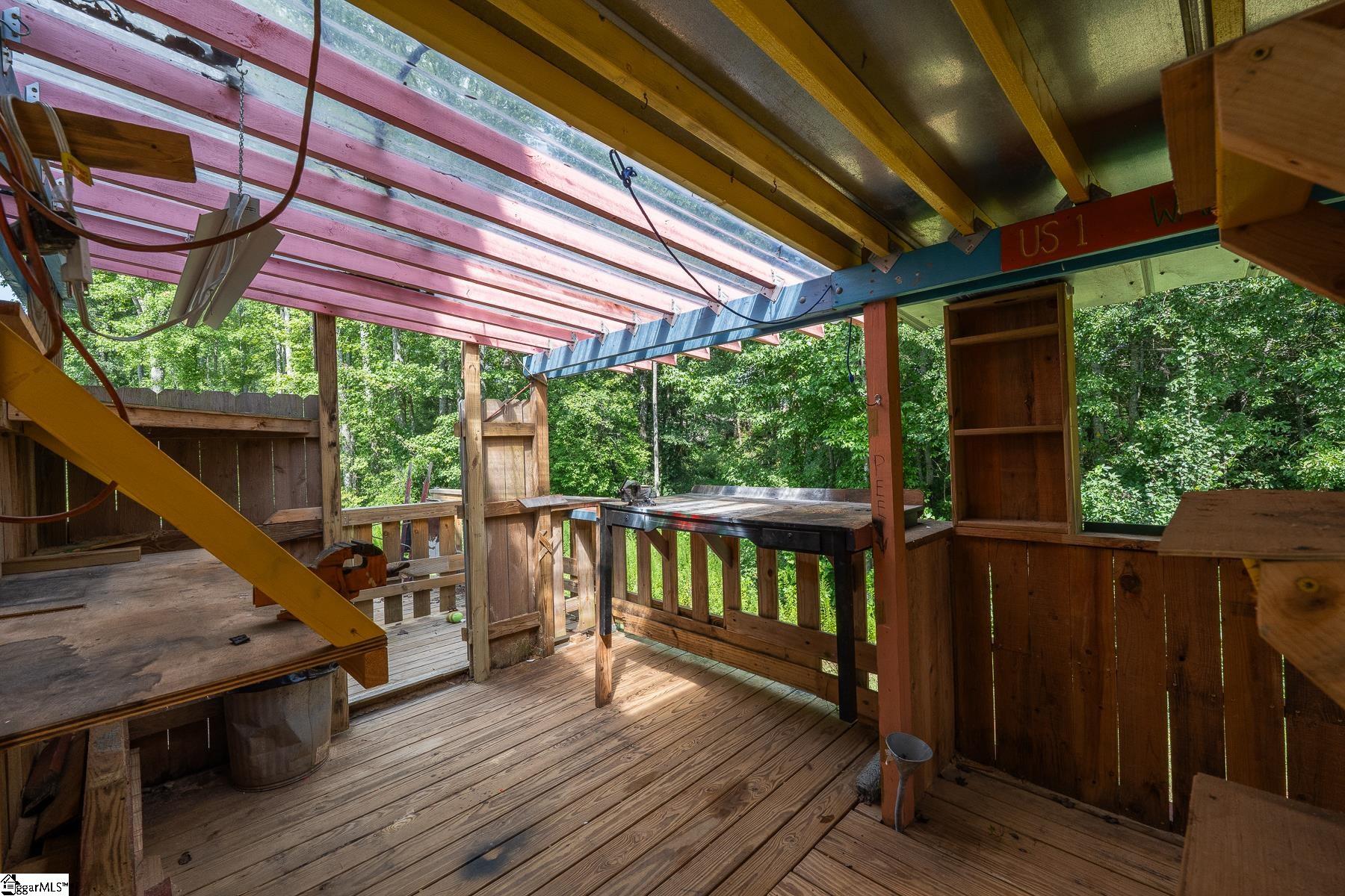 112 Henley Court Easley, SC 29642