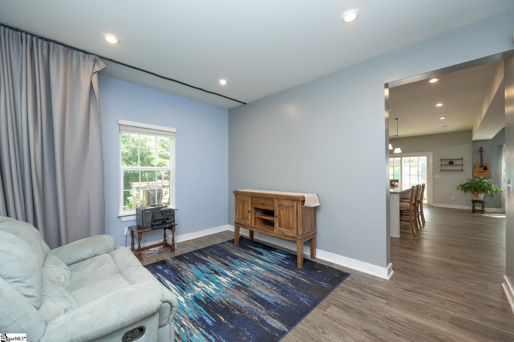 112 Henley Court Easley, SC 29642