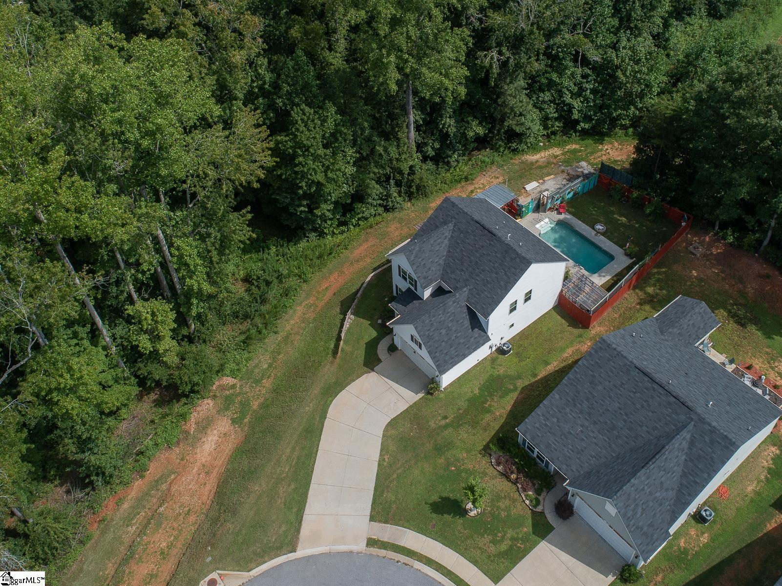 112 Henley Court Easley, SC 29642