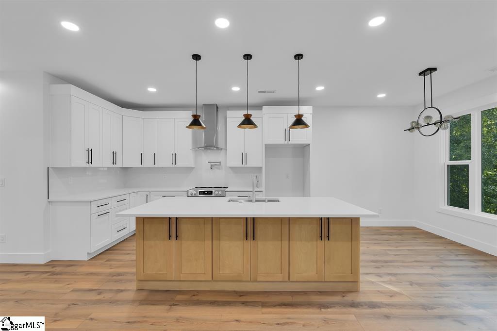 436 Congaree Road Roebuck, SC 29376