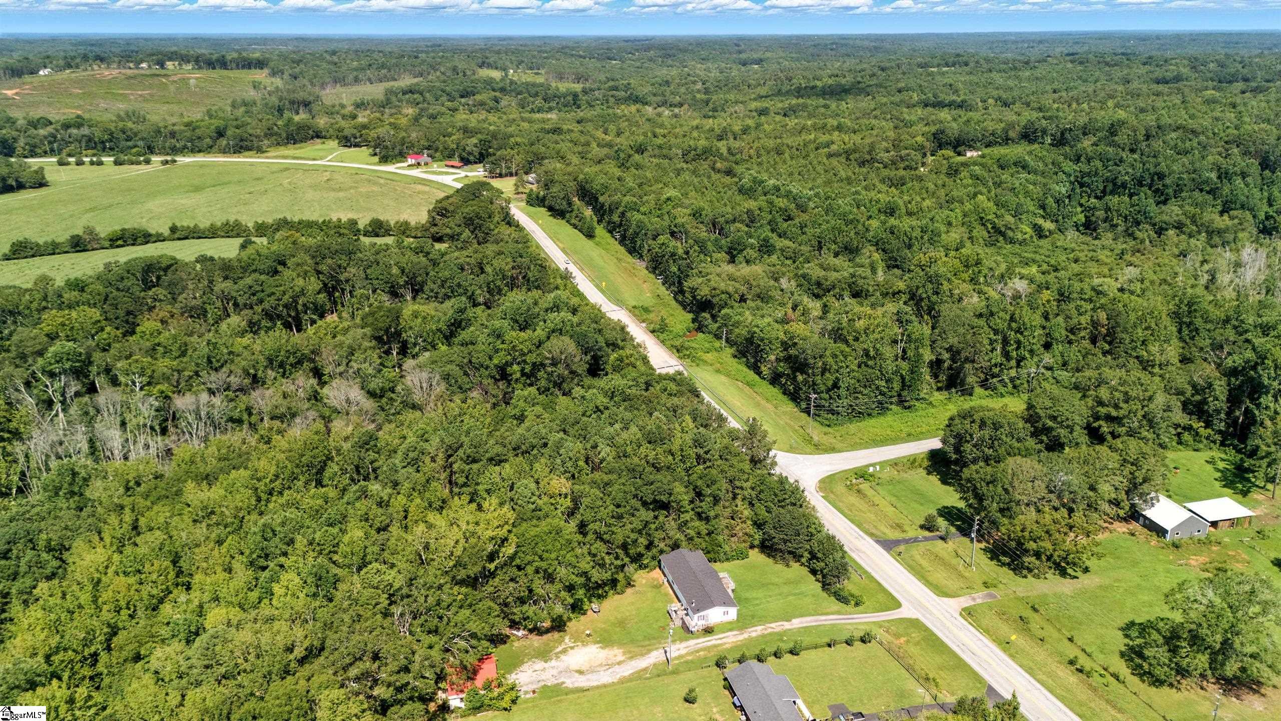 8951 W Hwy 76 W Laurens, SC 29360