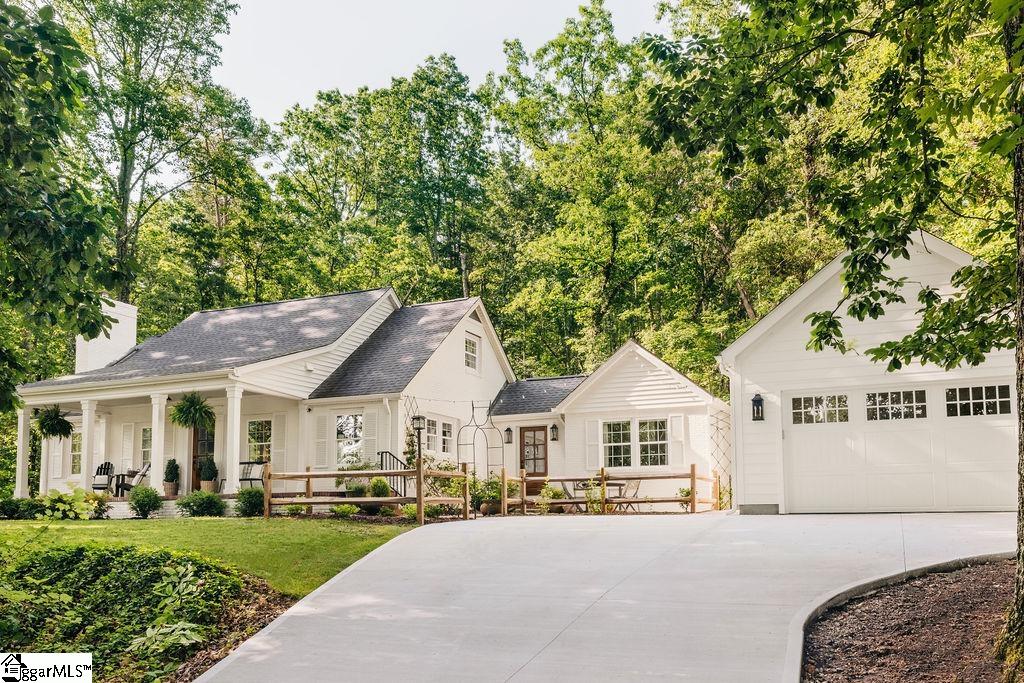 125 Turner Circle Greenville, SC 29609