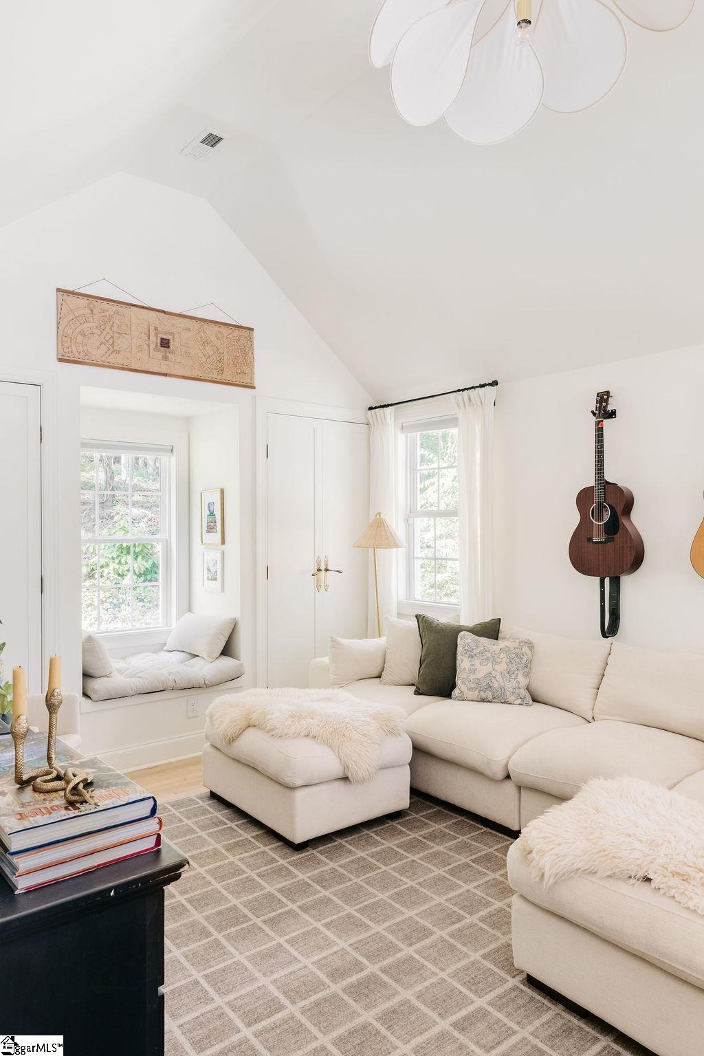 125 Turner Circle Greenville, SC 29609