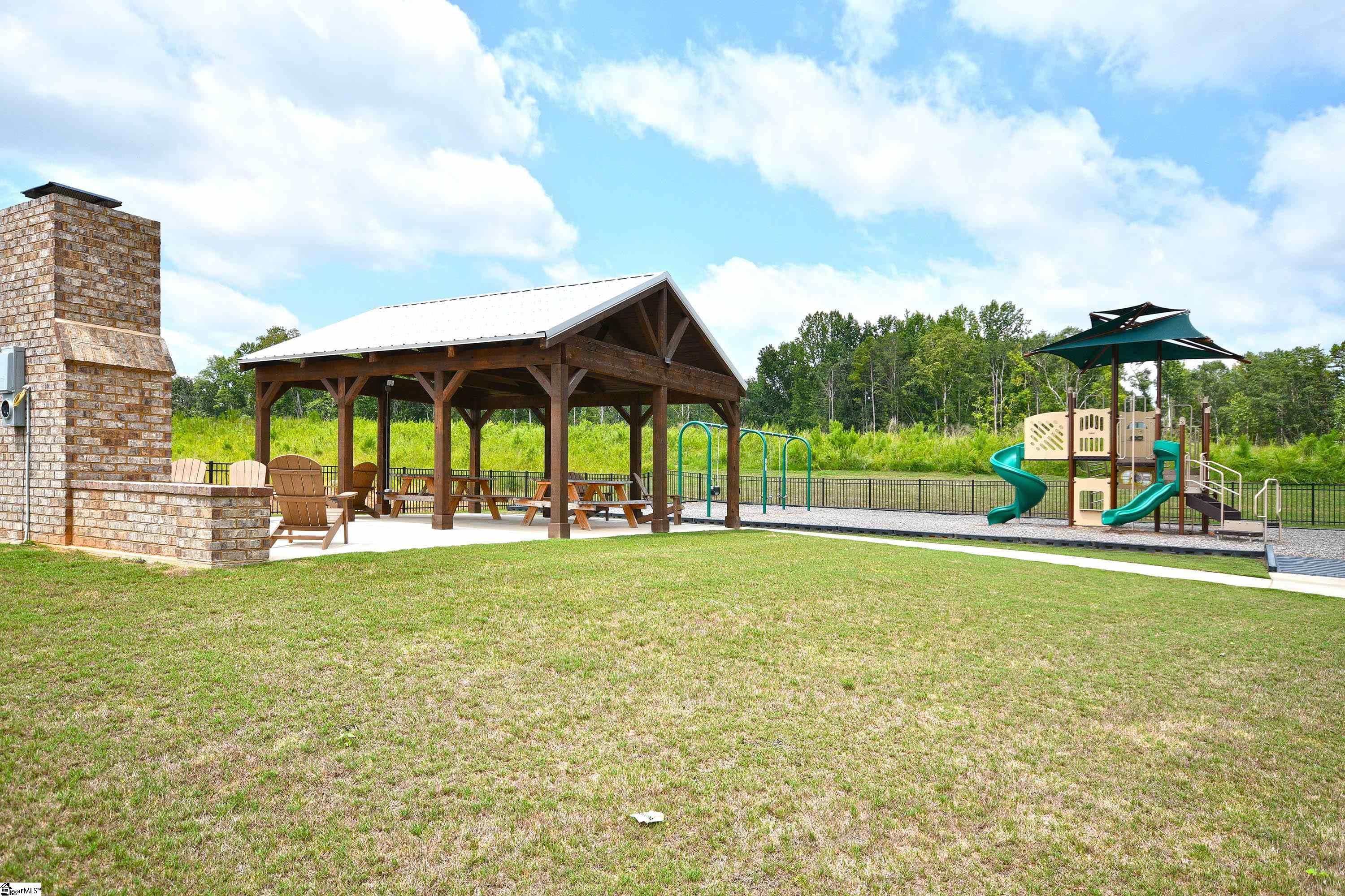 914 English Green Way Woodruff, SC 29388