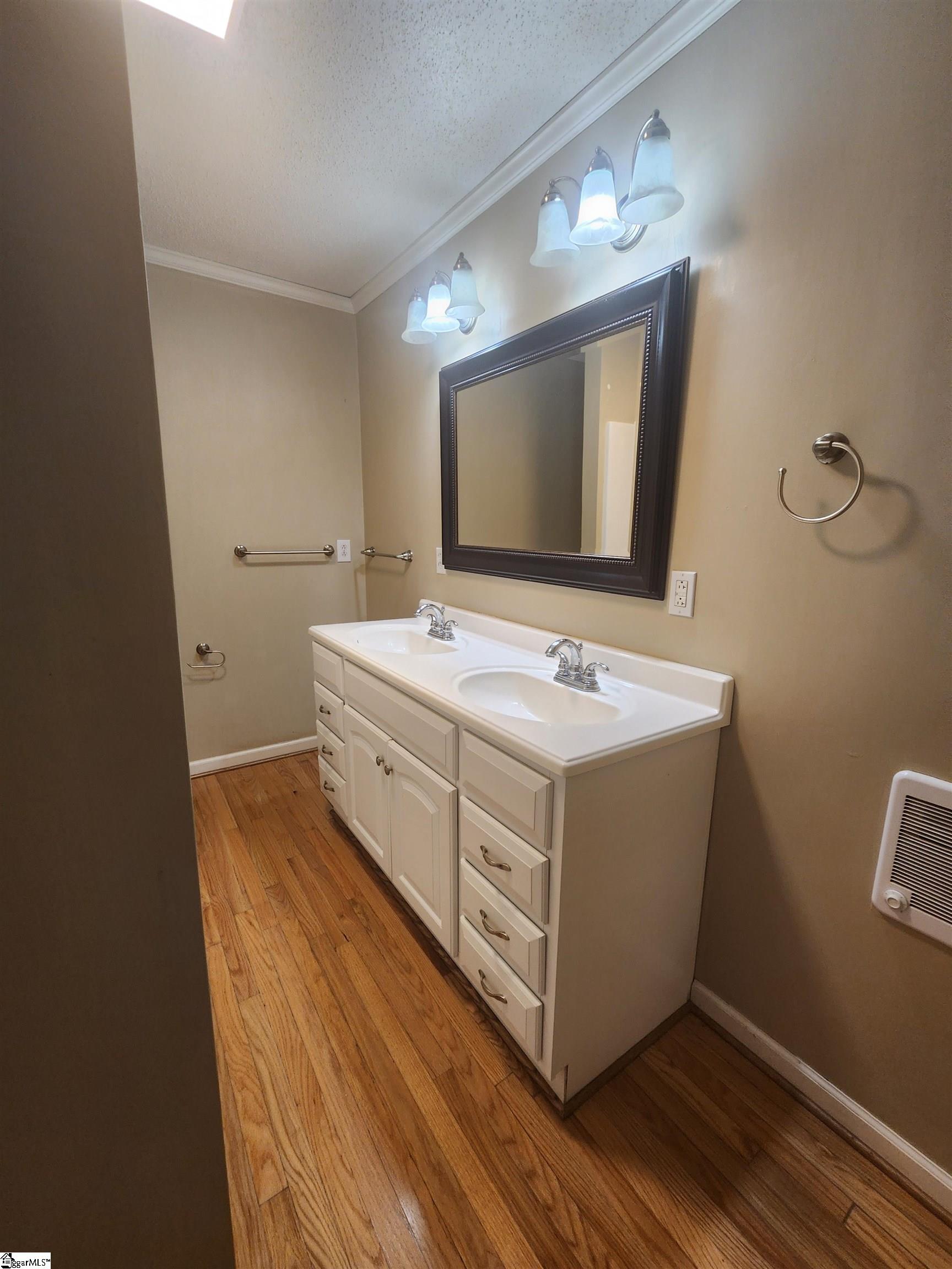 908 Chester Circle Pendelton, SC 29670
