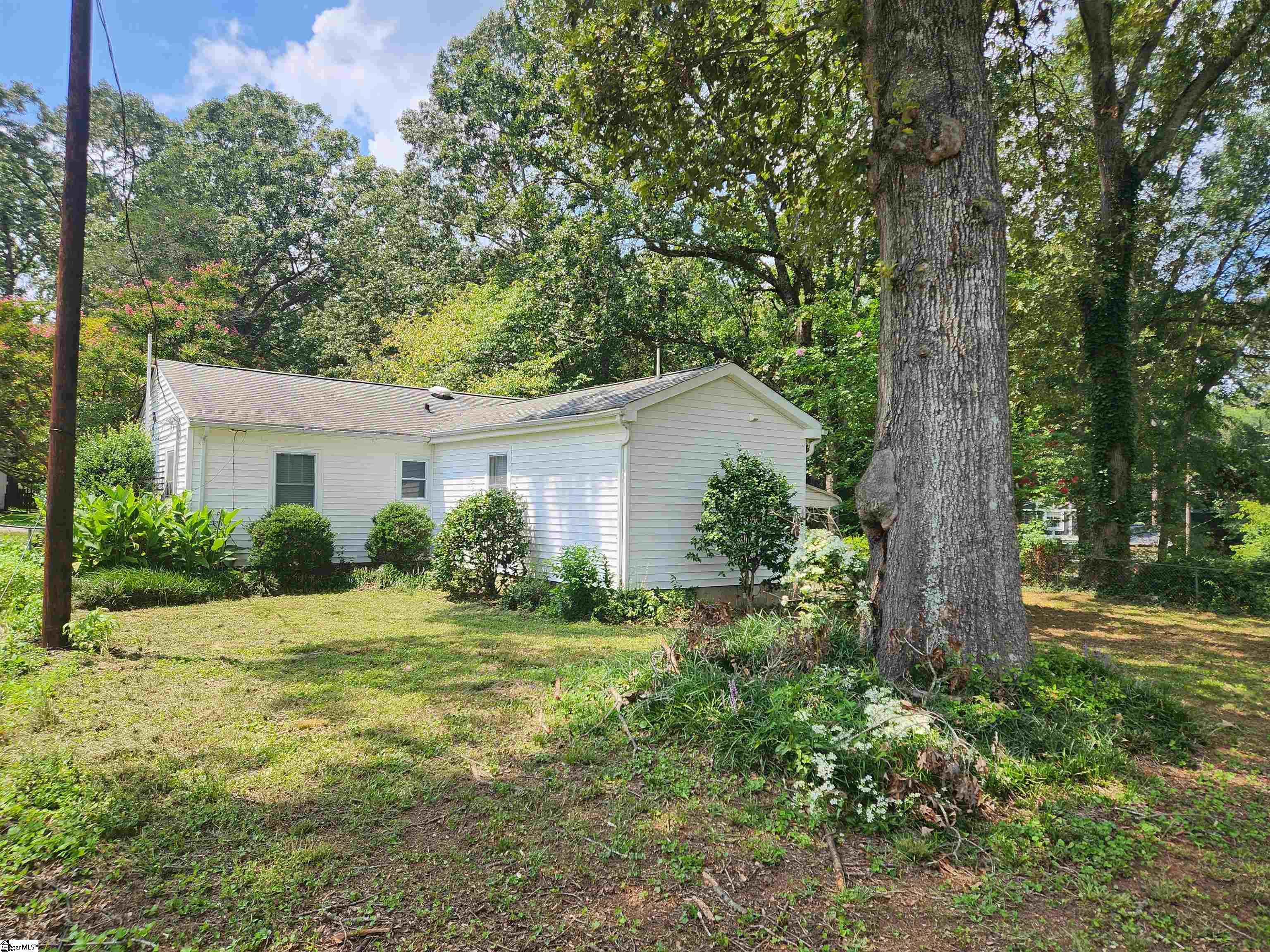 908 Chester Circle Pendelton, SC 29670