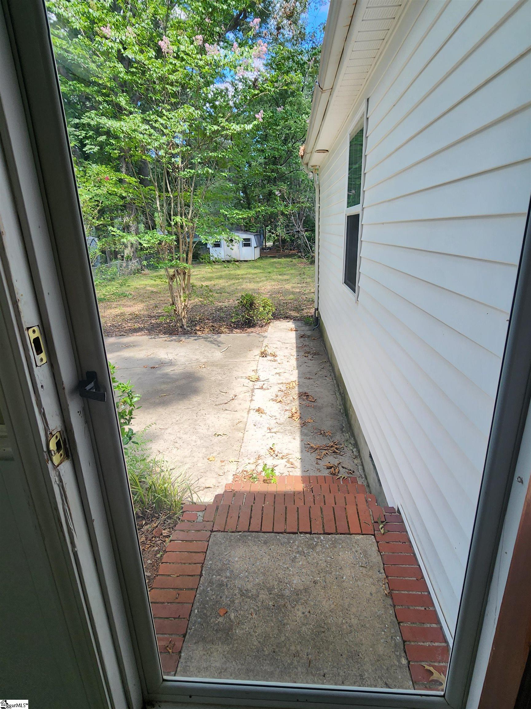 908 Chester Circle Pendelton, SC 29670