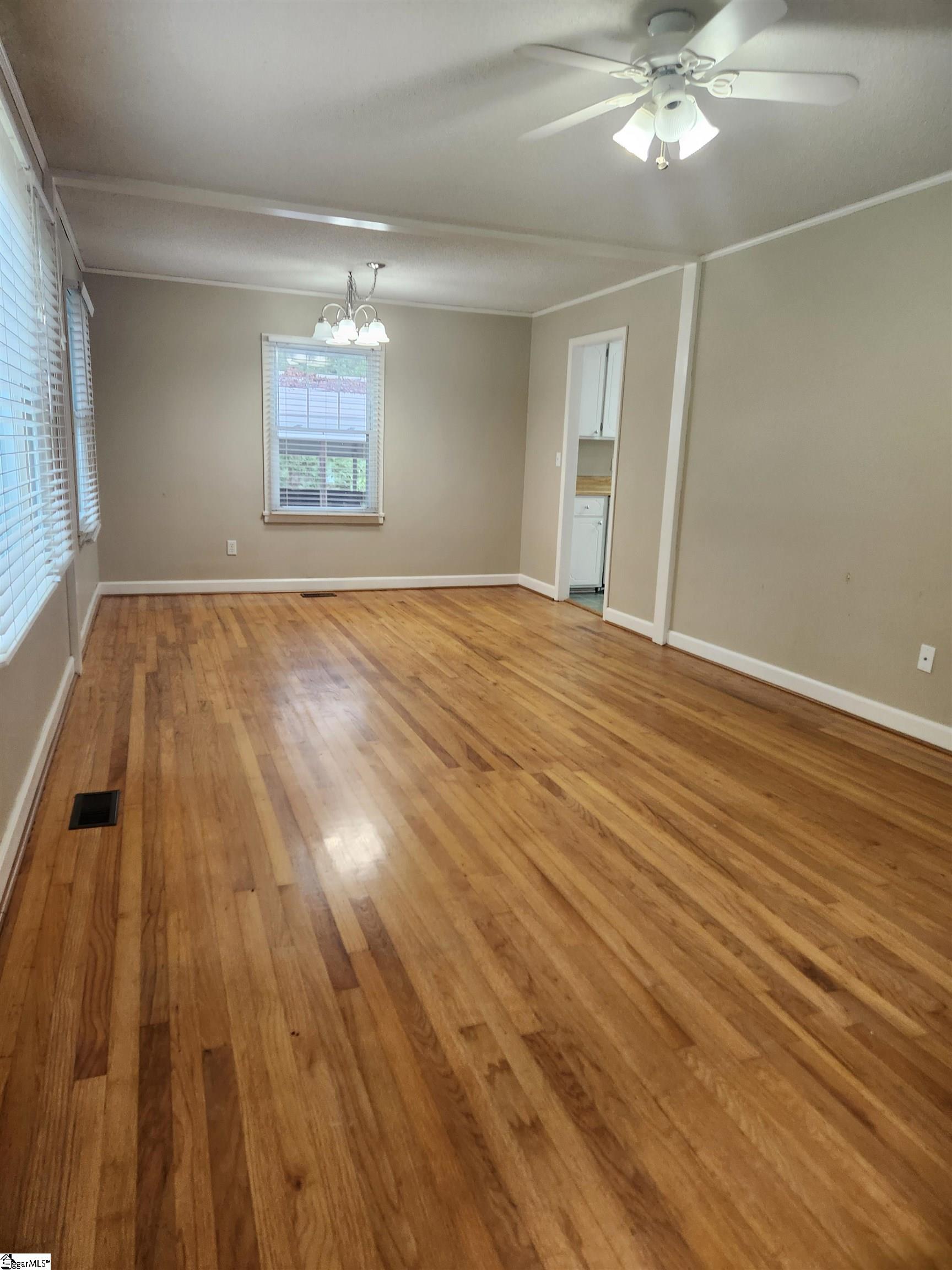 908 Chester Circle Pendelton, SC 29670