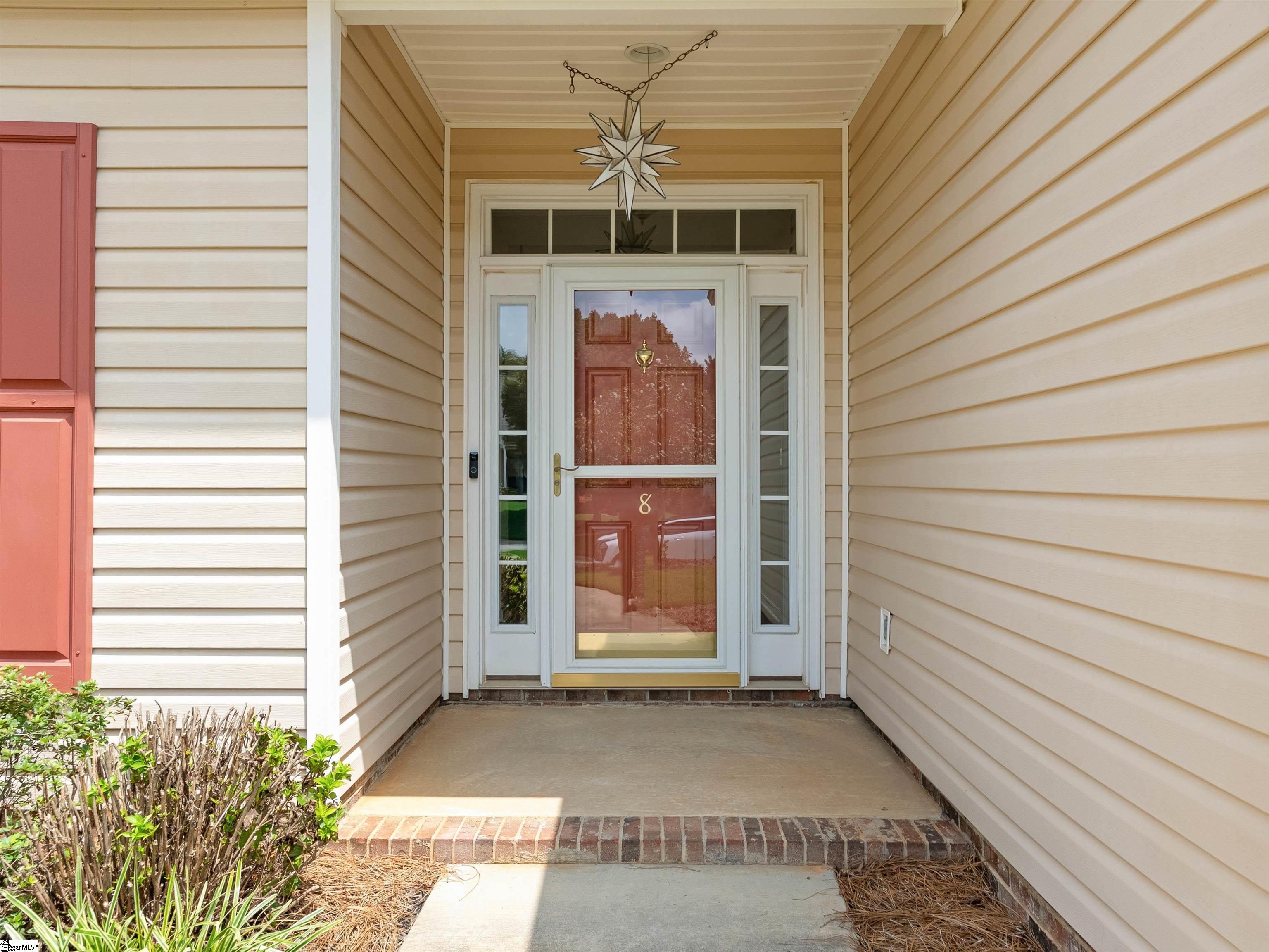 8 Wild Thorn Lane Greenville, SC 29615