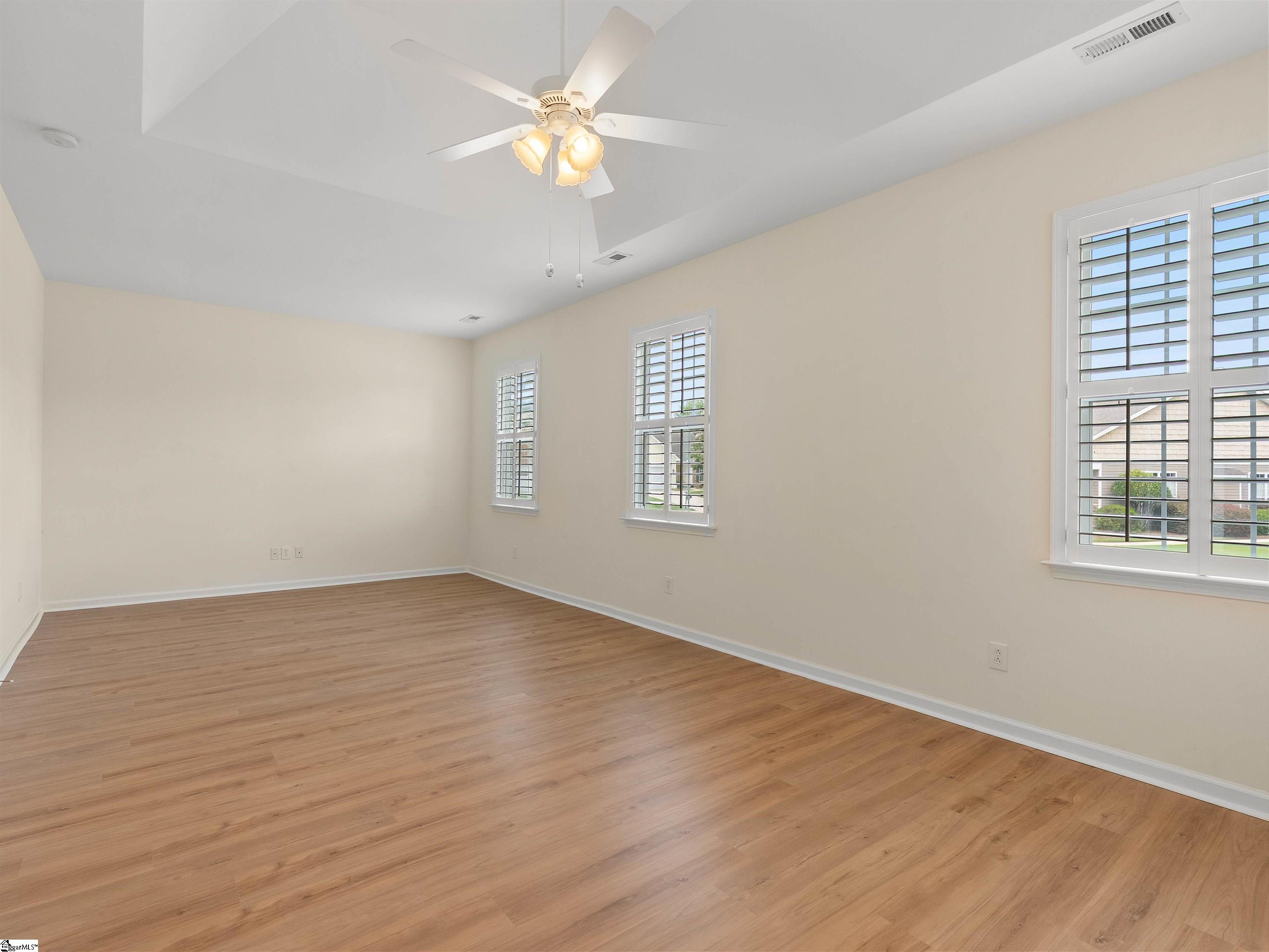 8 Wild Thorn Lane Greenville, SC 29615