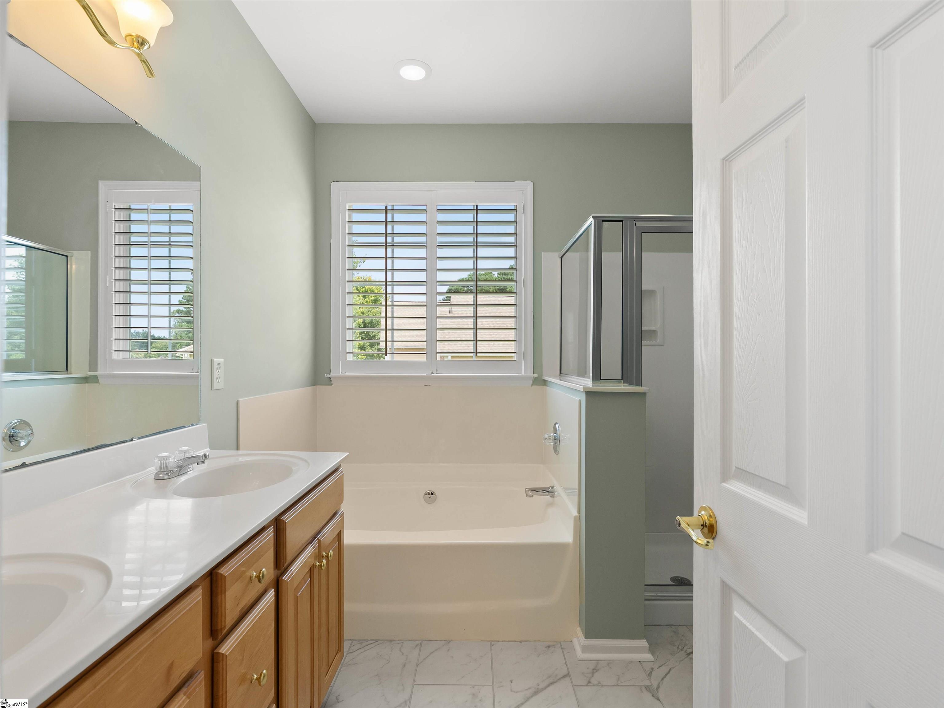 8 Wild Thorn Lane Greenville, SC 29615