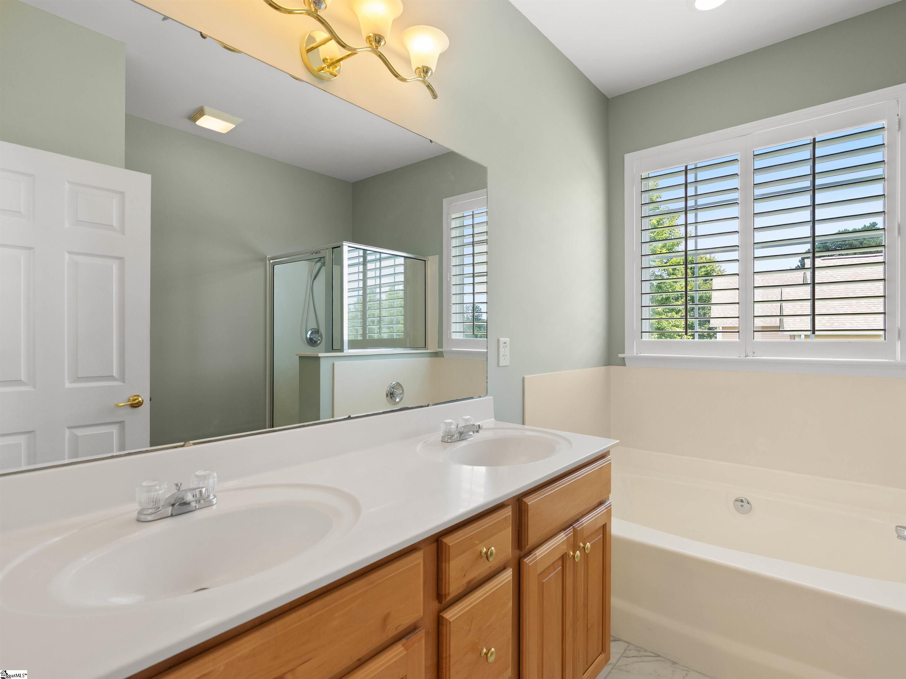 8 Wild Thorn Lane Greenville, SC 29615
