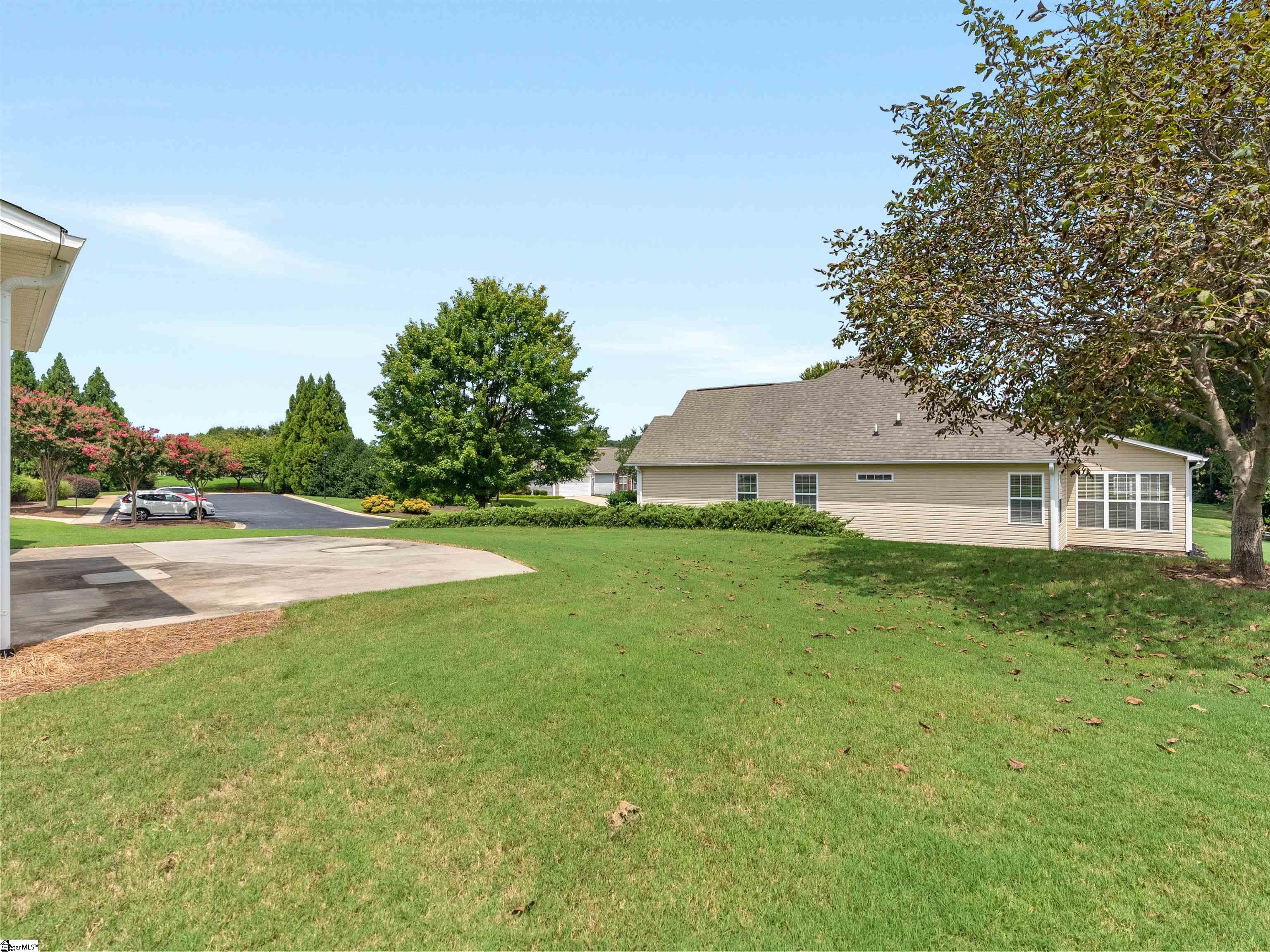 8 Wild Thorn Lane Greenville, SC 29615