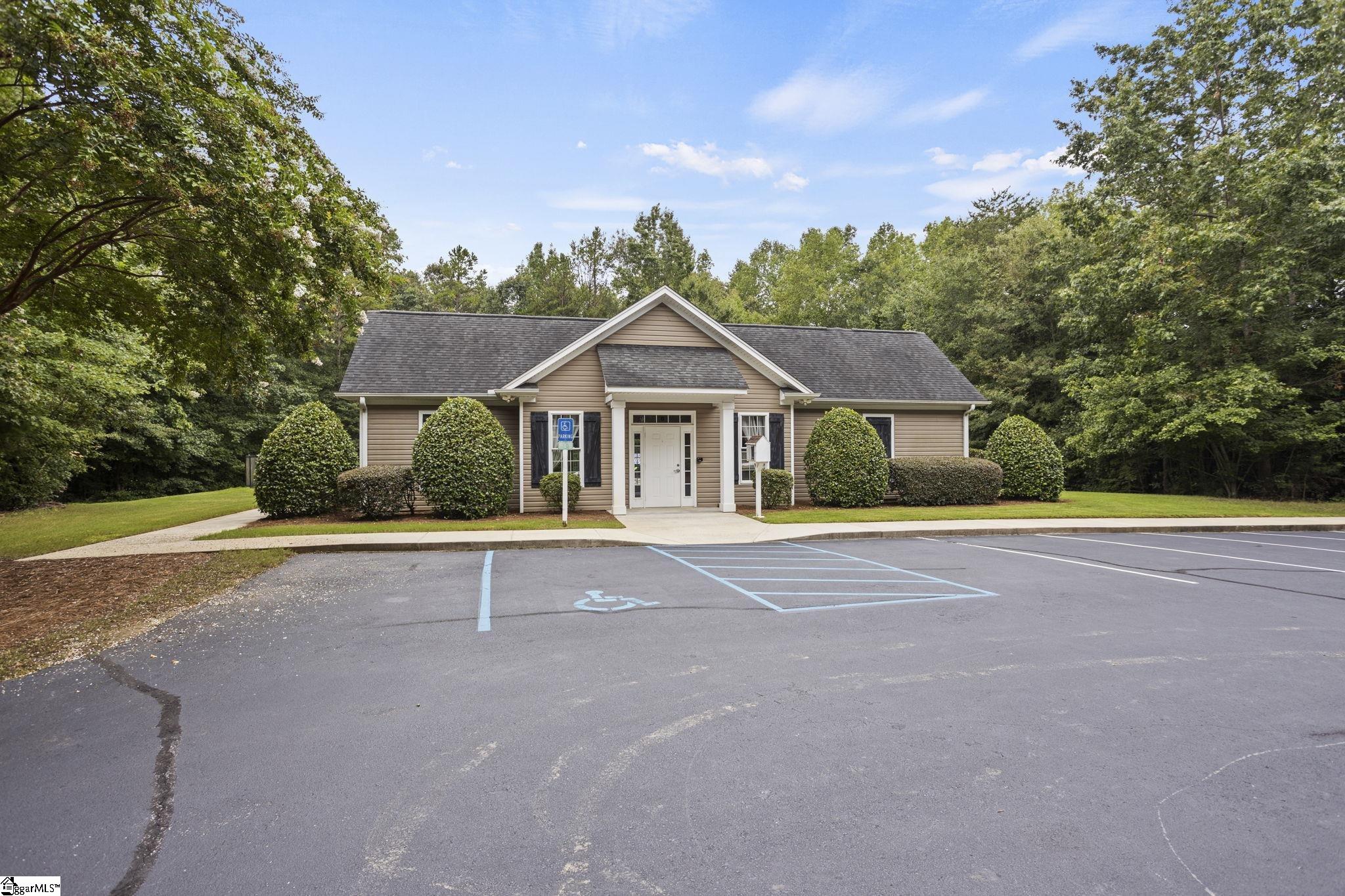 205 Allendale Abbey Lane Simpsonville, SC 29681
