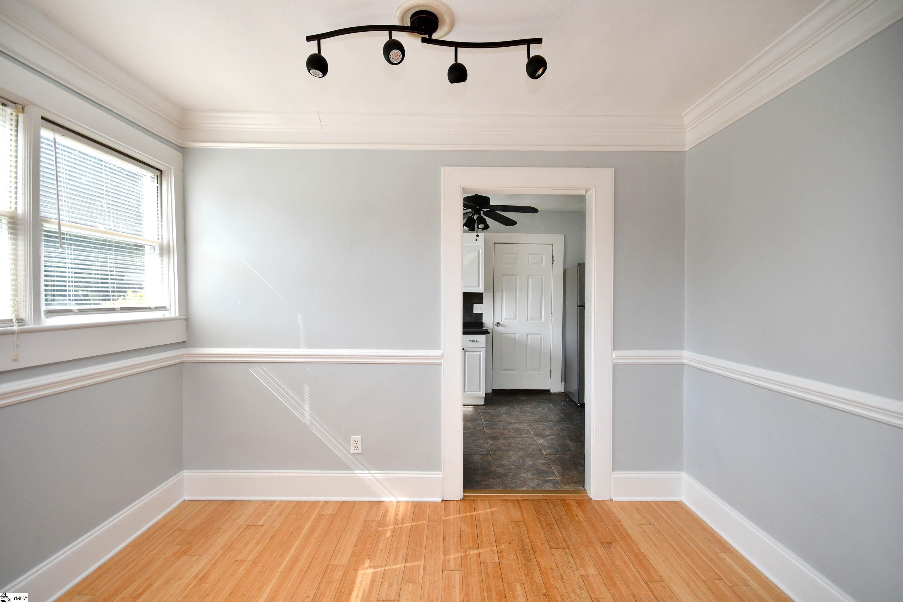 204 Parkins Mill Drive Greenville, SC 29607