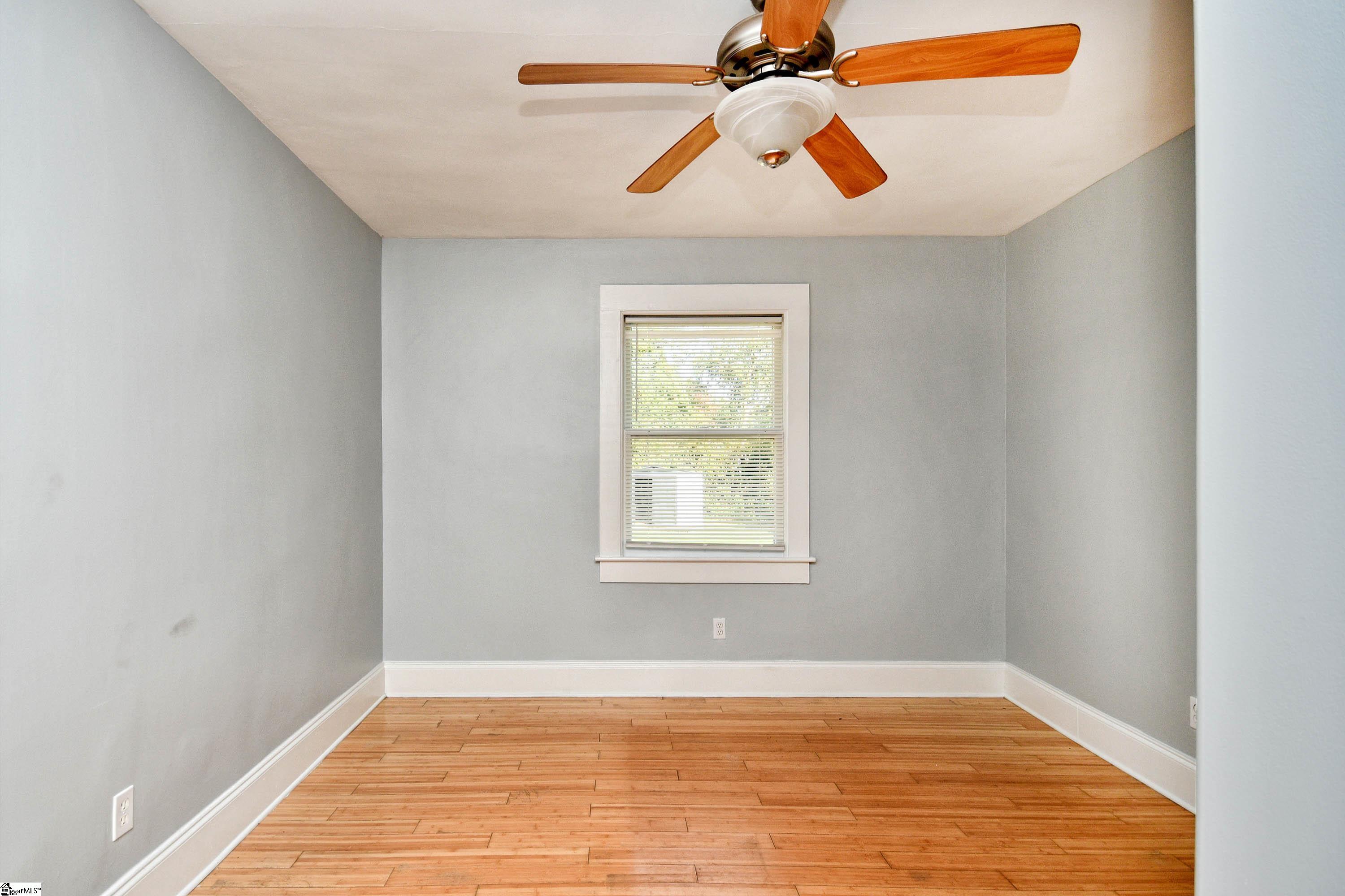 204 Parkins Mill Drive Greenville, SC 29607