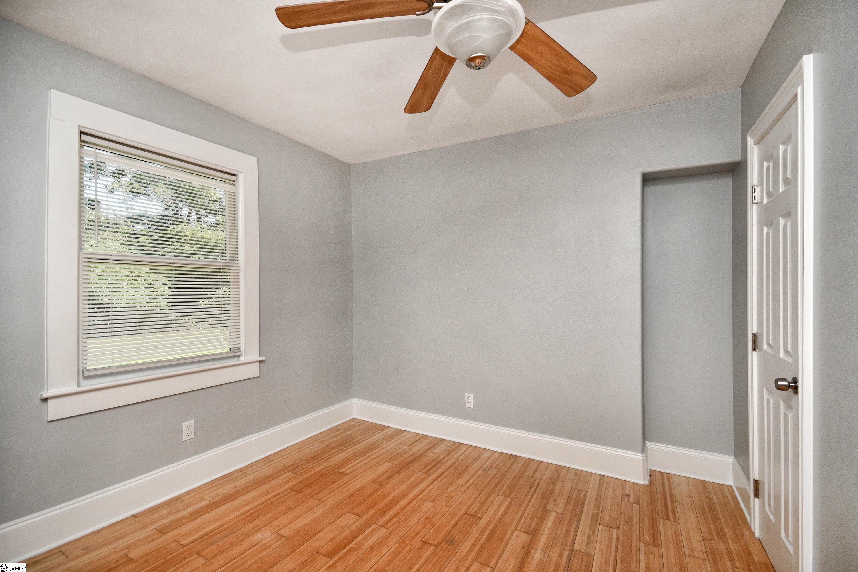 204 Parkins Mill Drive Greenville, SC 29607