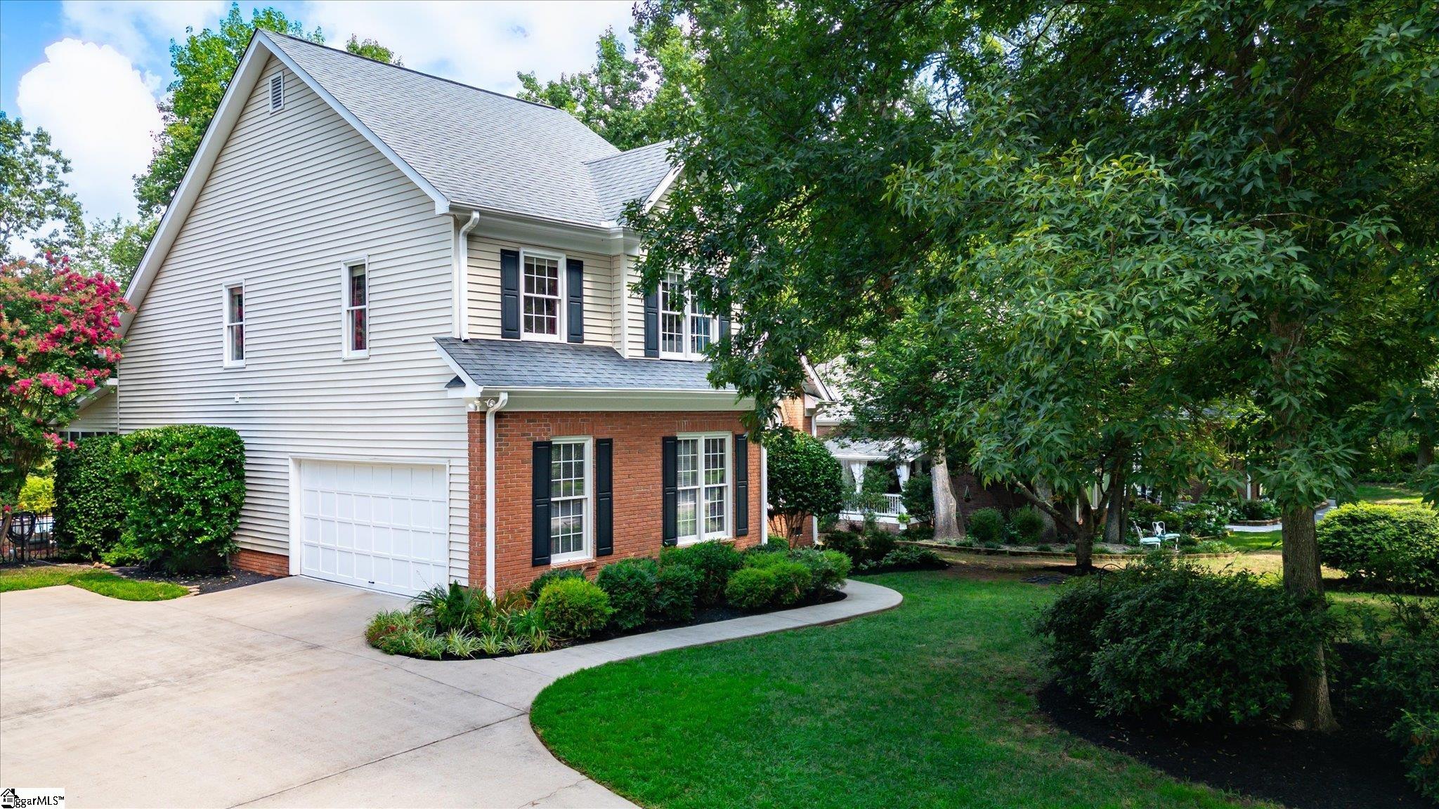 4 Deer Spring Lane Simpsonville, SC 29680