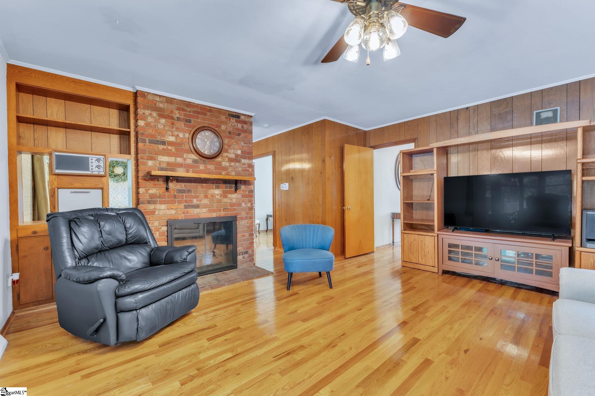 222 Hillcrest Circle Anderson, SC 29624