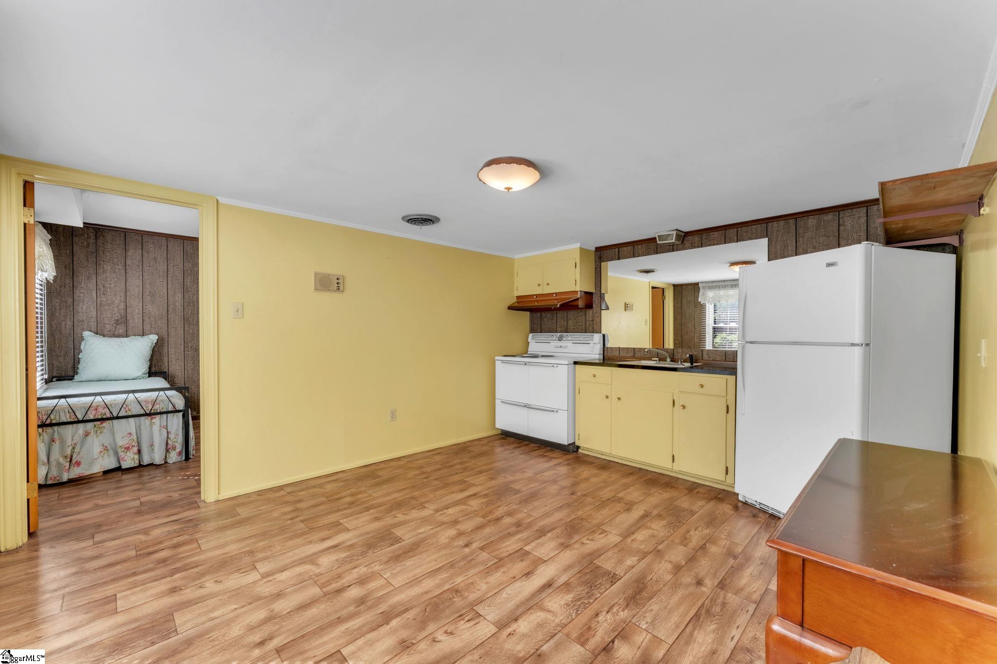 222 Hillcrest Circle Anderson, SC 29624