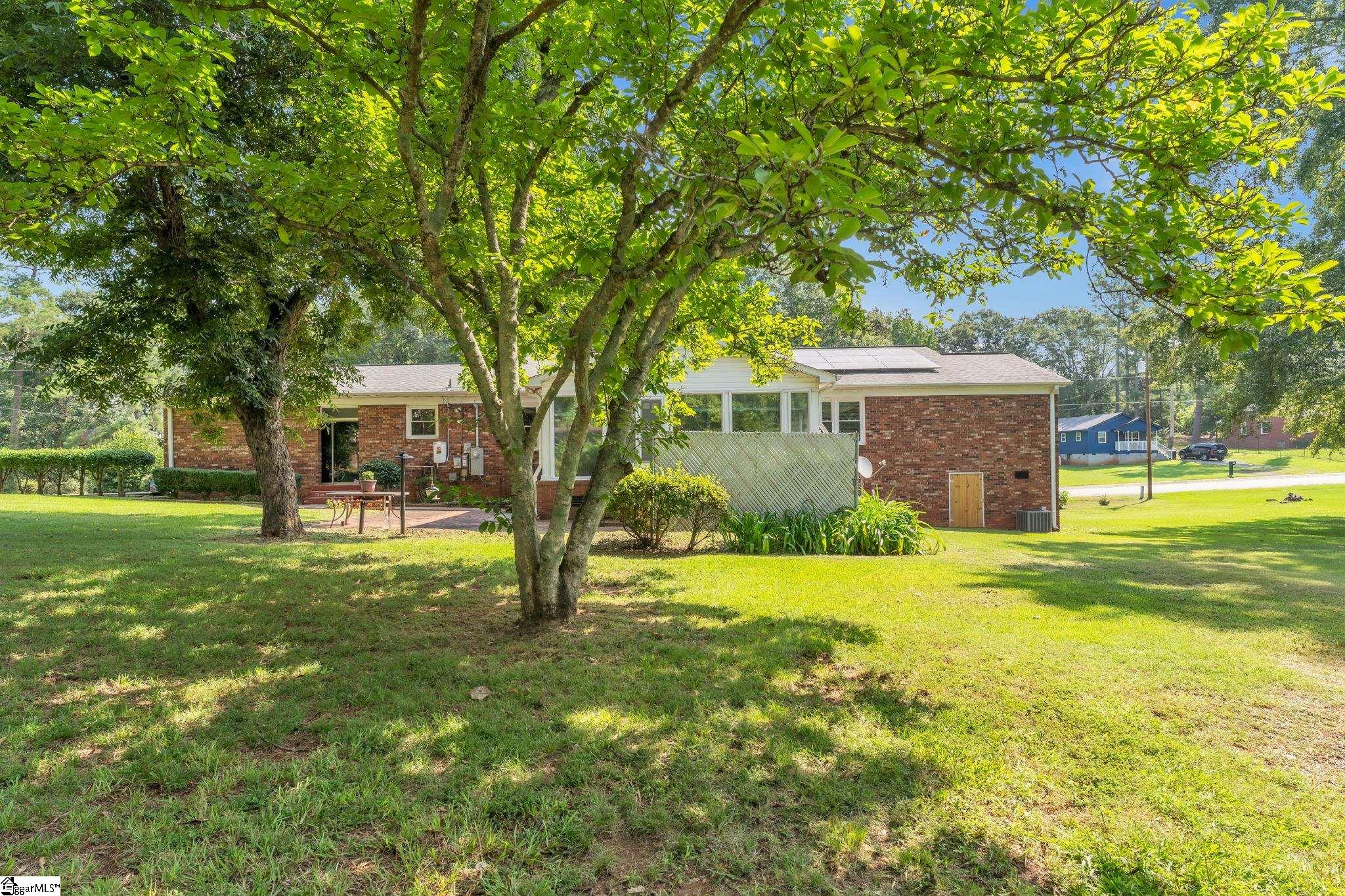 222 Hillcrest Circle Anderson, SC 29624