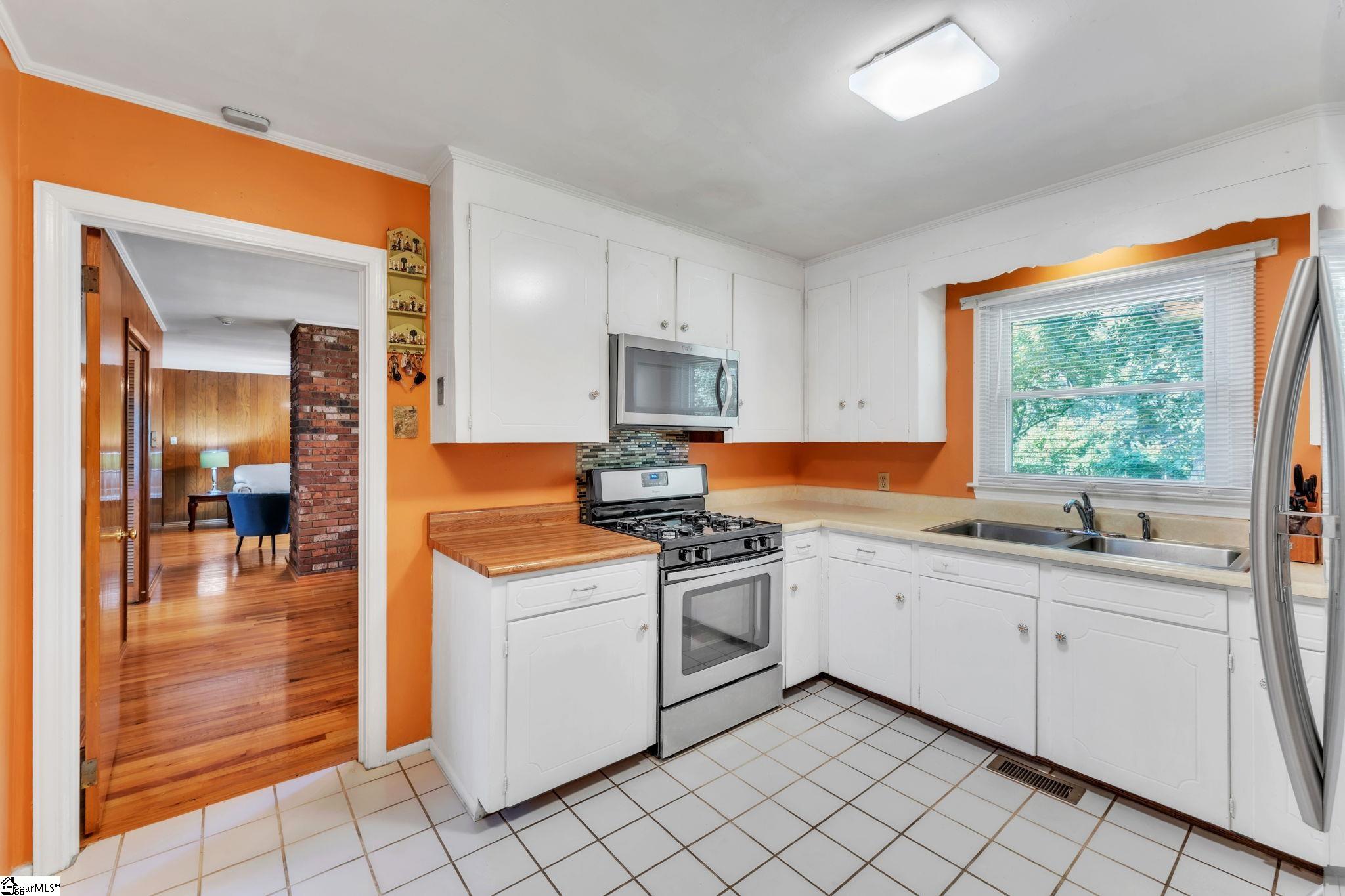 222 Hillcrest Circle Anderson, SC 29624